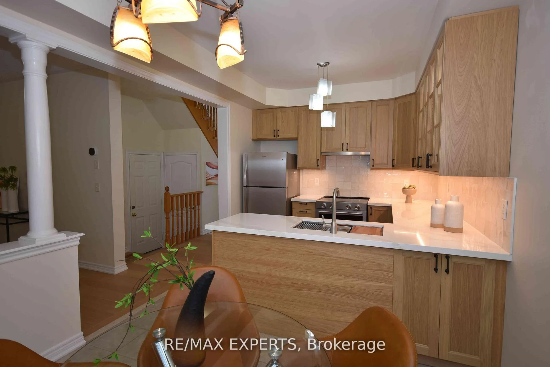Photo 13 of Unit 7, 57 Drew Kelly Way, Markham, Buttonville — HOMEH