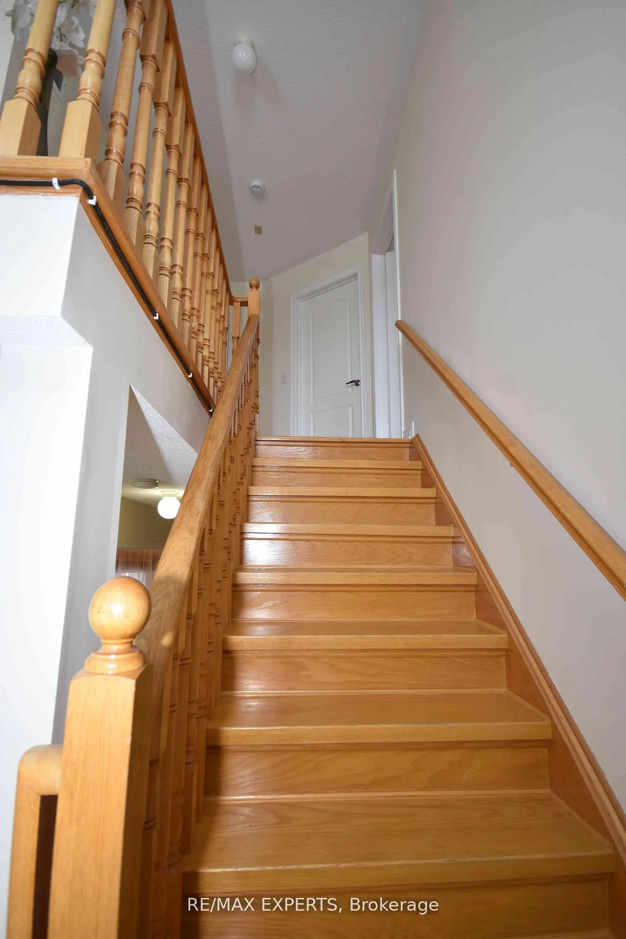 Photo 16 of Unit 7, 57 Drew Kelly Way, Markham, Buttonville — HOMEH
