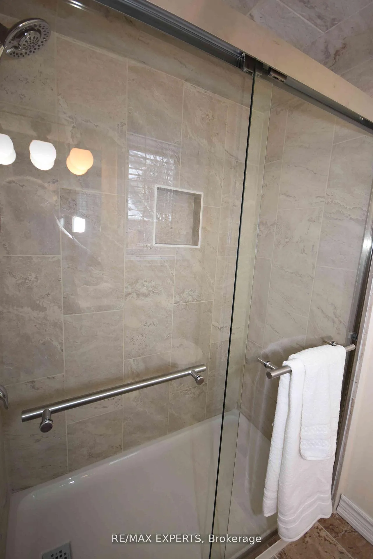 Photo 23 of Unit 7, 57 Drew Kelly Way, Markham, Buttonville — HOMEH