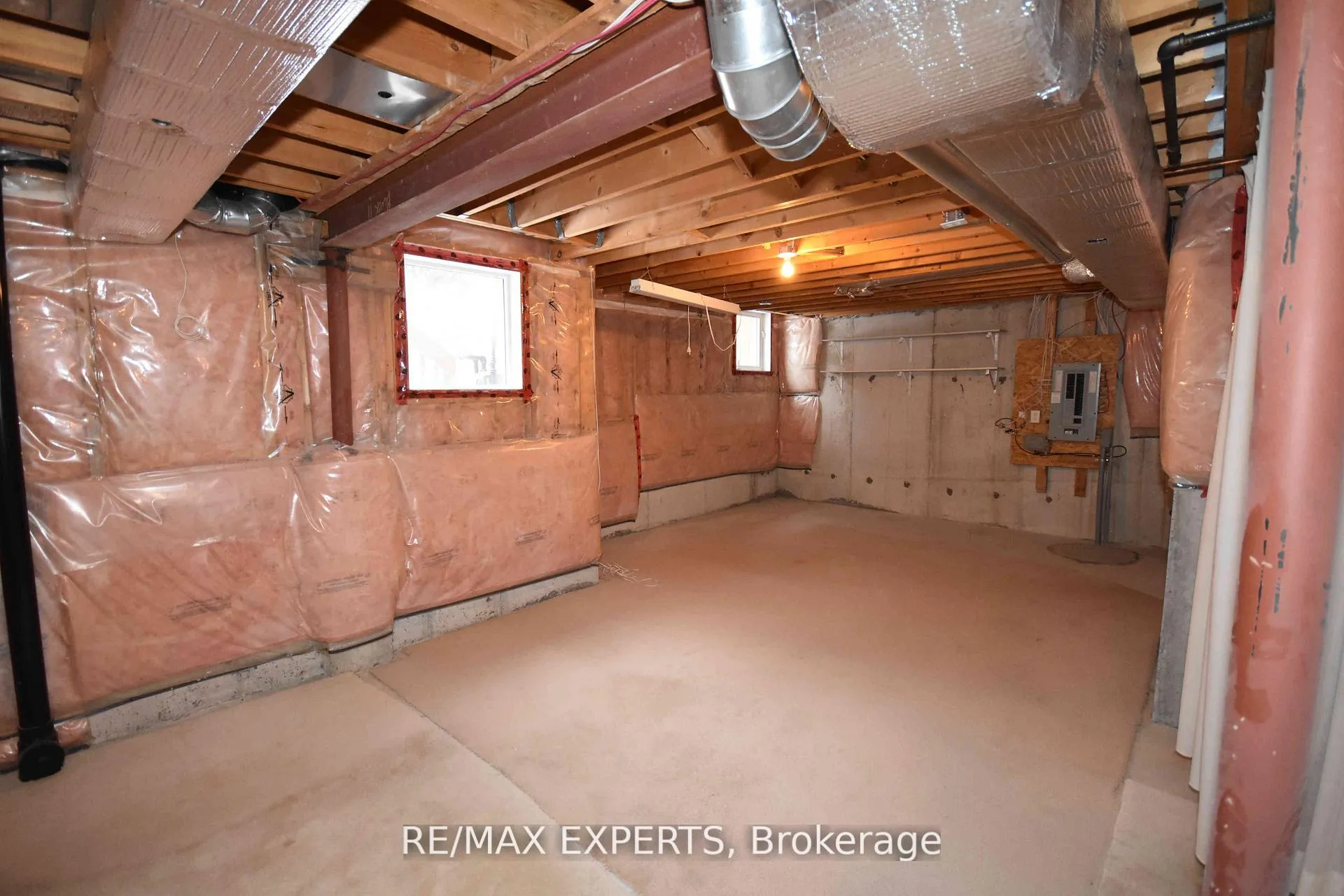 Photo 33 of Unit 7, 57 Drew Kelly Way, Markham, Buttonville — HOMEH
