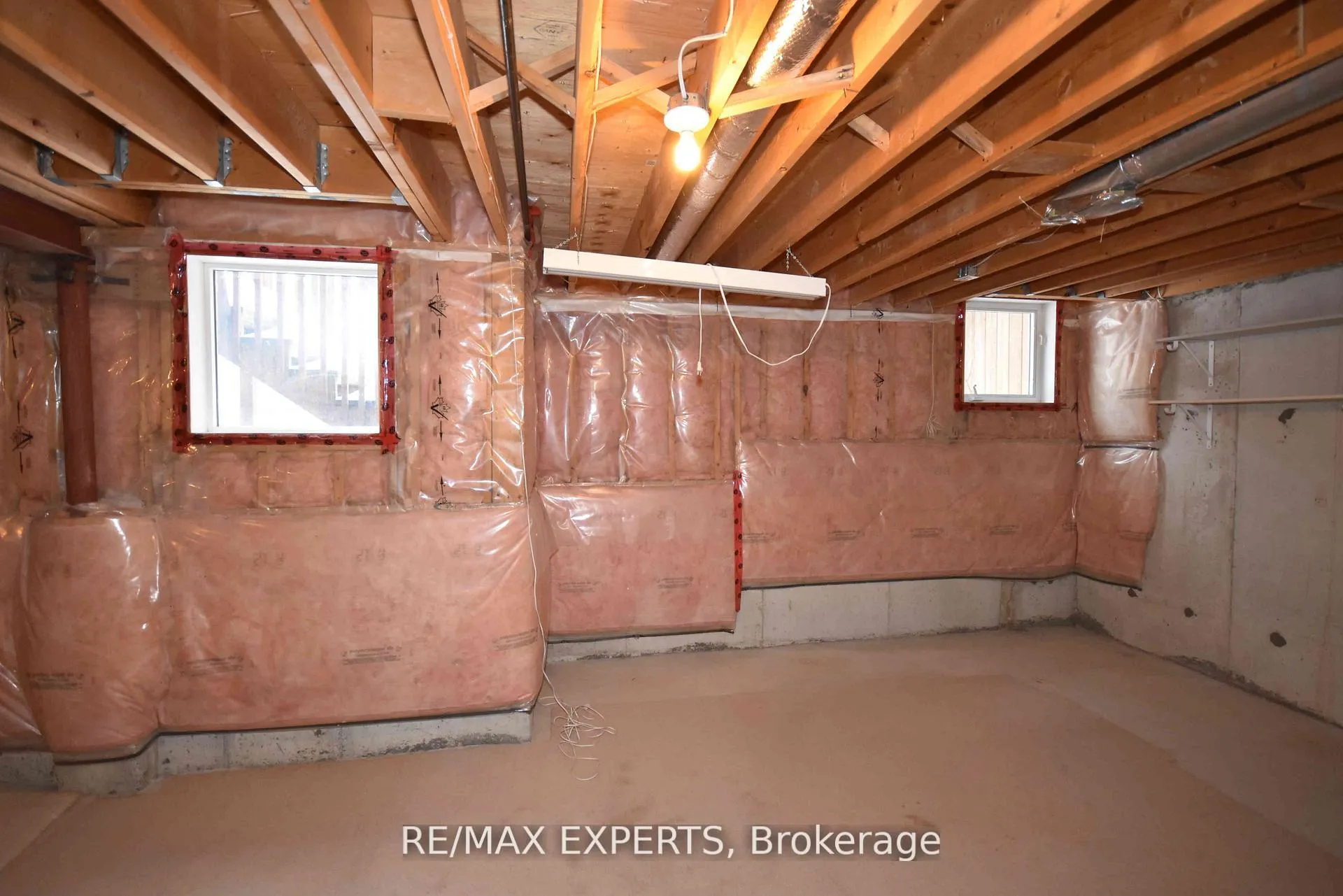 Photo 34 of Unit 7, 57 Drew Kelly Way, Markham, Buttonville — HOMEH