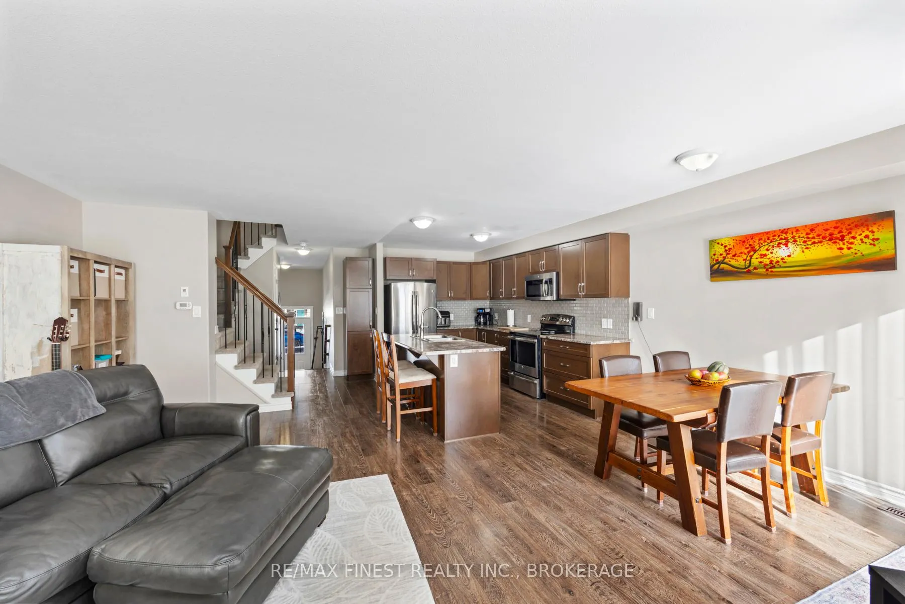 Photo 11 of 1395 Tremont Drive, Kingston, City Northwest — HOMEH