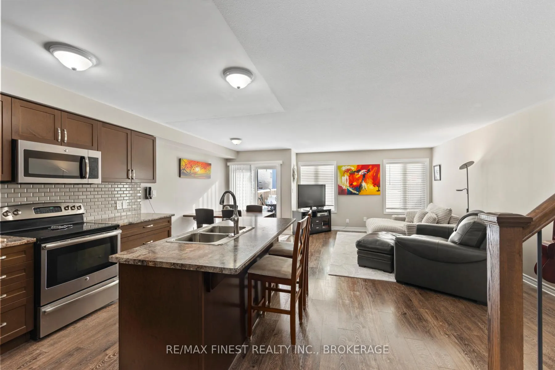 Photo 14 of 1395 Tremont Drive, Kingston, City Northwest — HOMEH