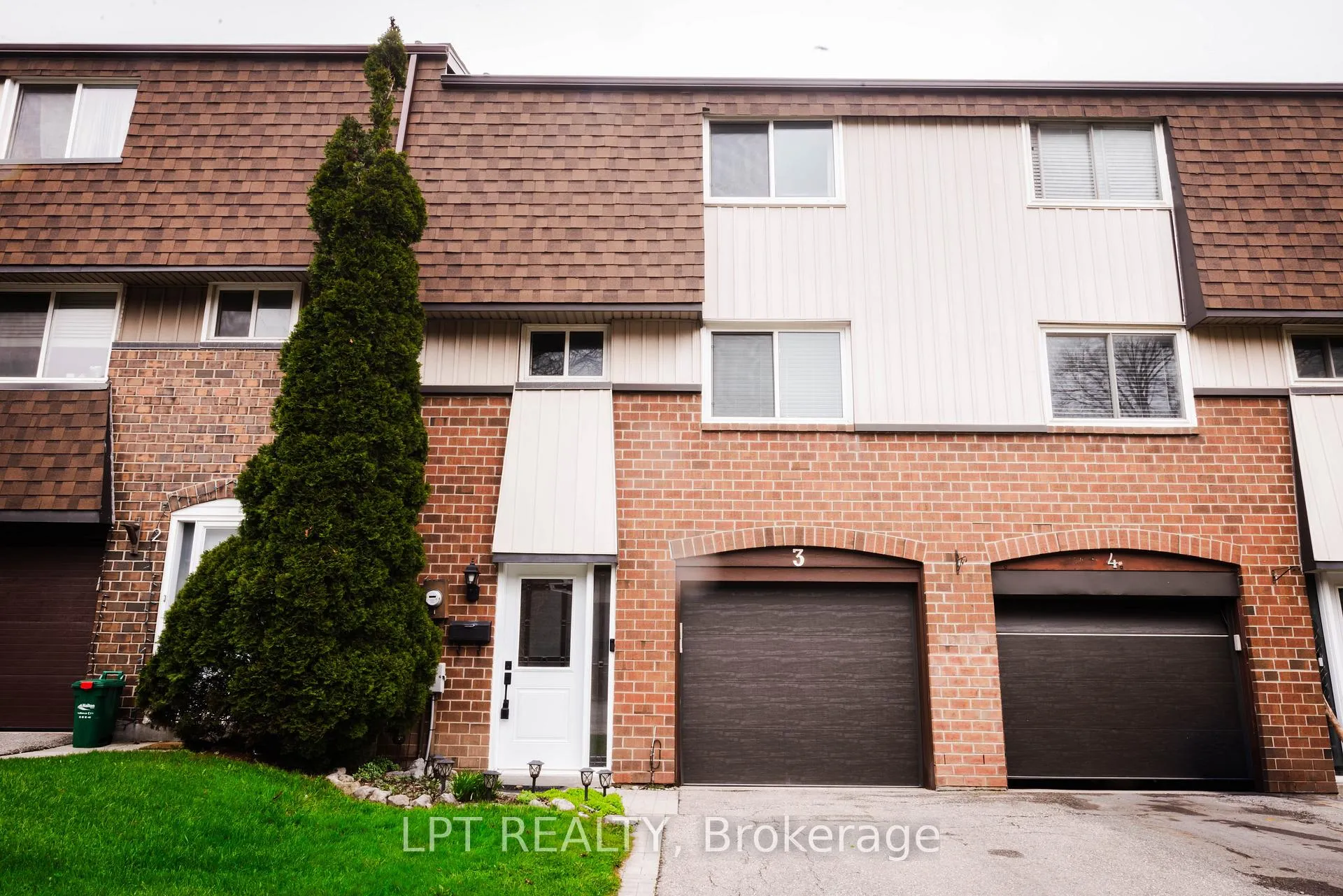 Photo 1 of Unit 3, 318 Laurier Avenue, Milton, Old Milton — HOMEH