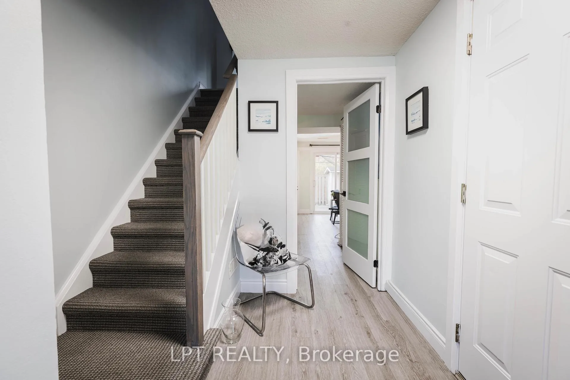Photo 19 of Unit 3, 318 Laurier Avenue, Milton, Old Milton — HOMEH