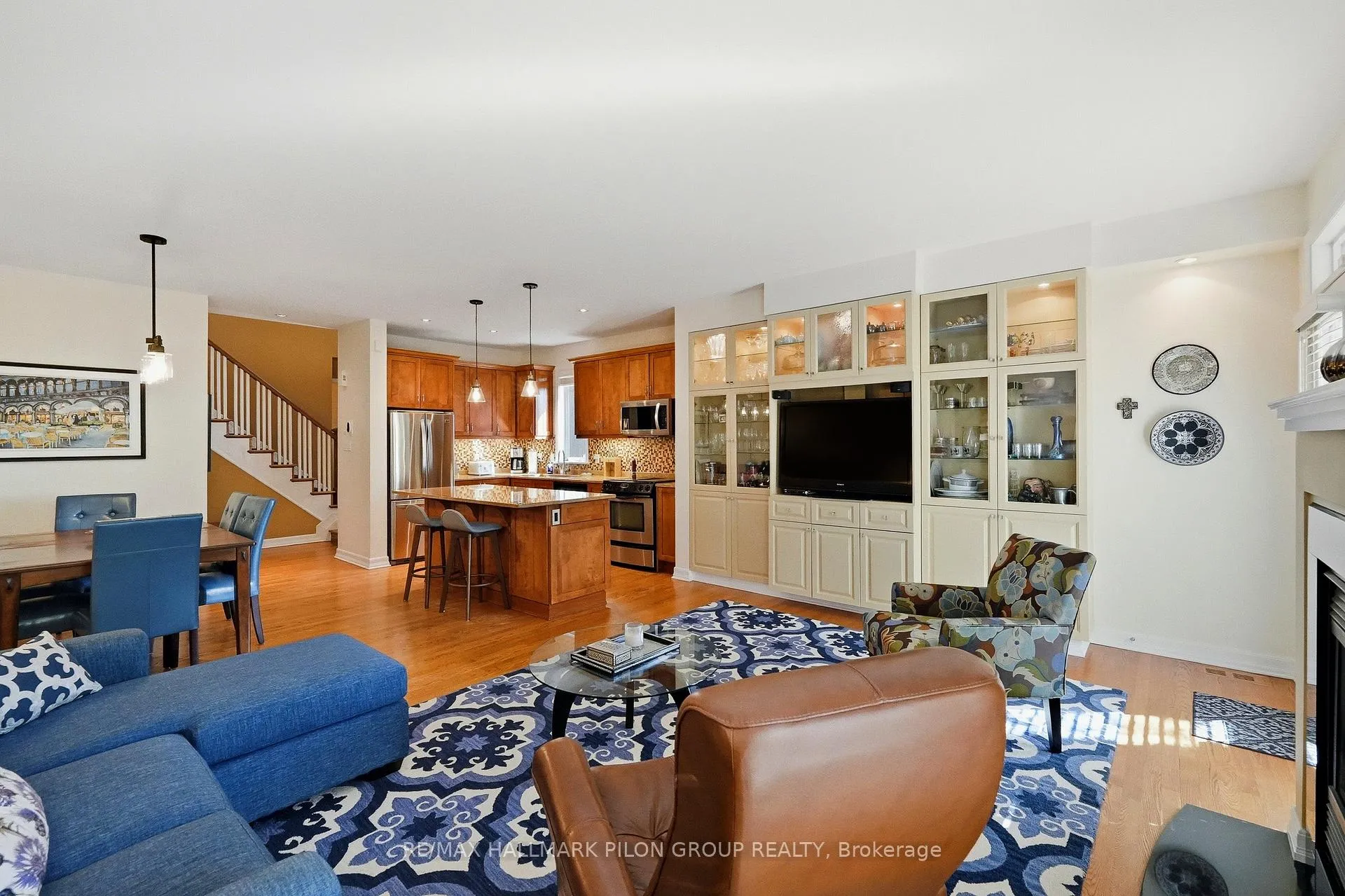 Photo 11 of 2380 Virginia Drive, Ottawa, Guildwood Estates - Urbandale Acres — HOMEH