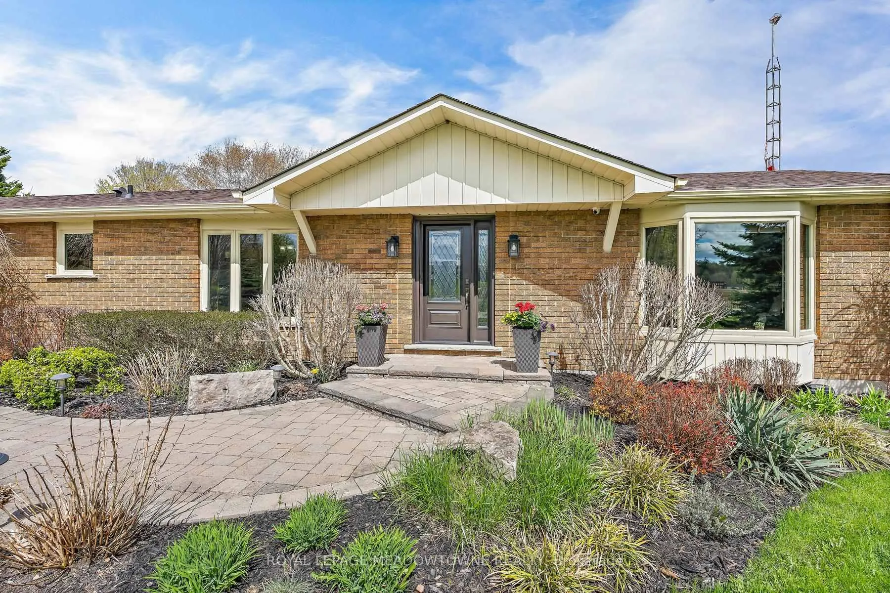 Photo 5 of 10997 Third Line, Halton Hills, Rural Esquesing — HOMEH