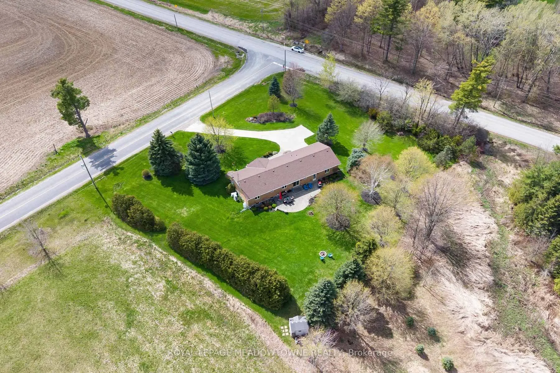 Photo 38 of 10997 Third Line, Halton Hills, Rural Esquesing — HOMEH