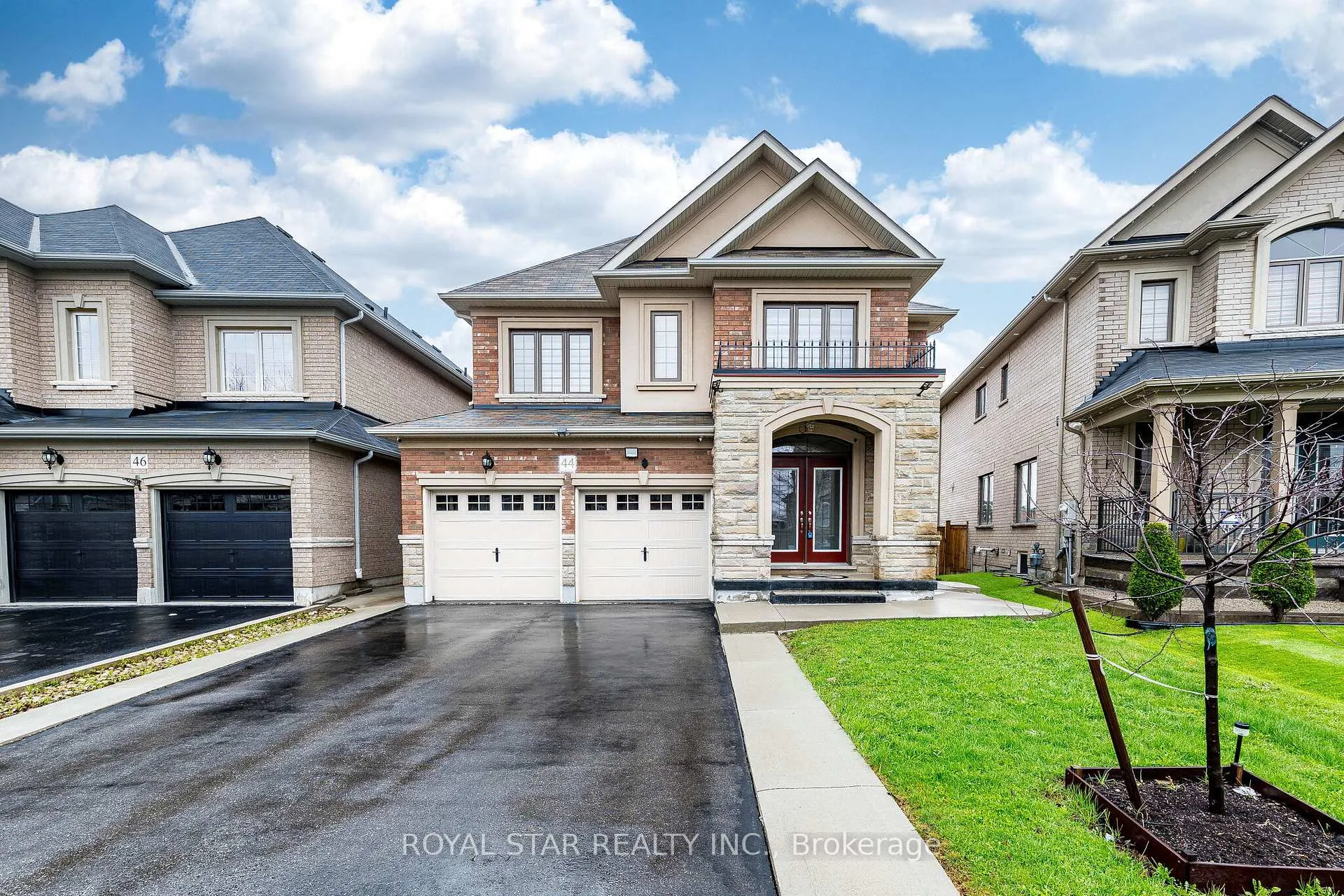 Photo 1 of 44 Hammerhead Road, Brampton, Northwest Brampton — HOMEH