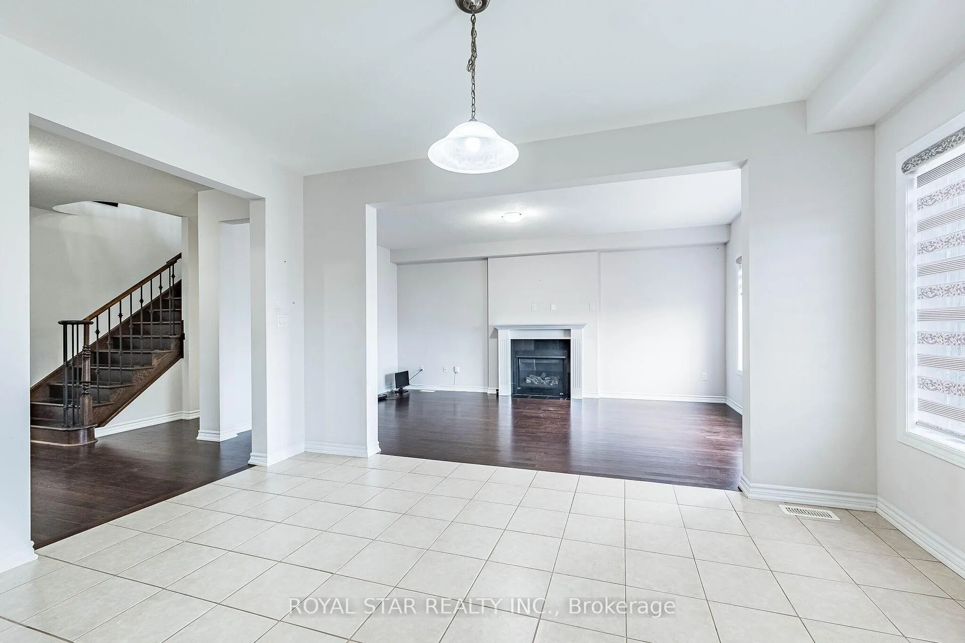 Photo 19 of 44 Hammerhead Road, Brampton, Northwest Brampton — HOMEH