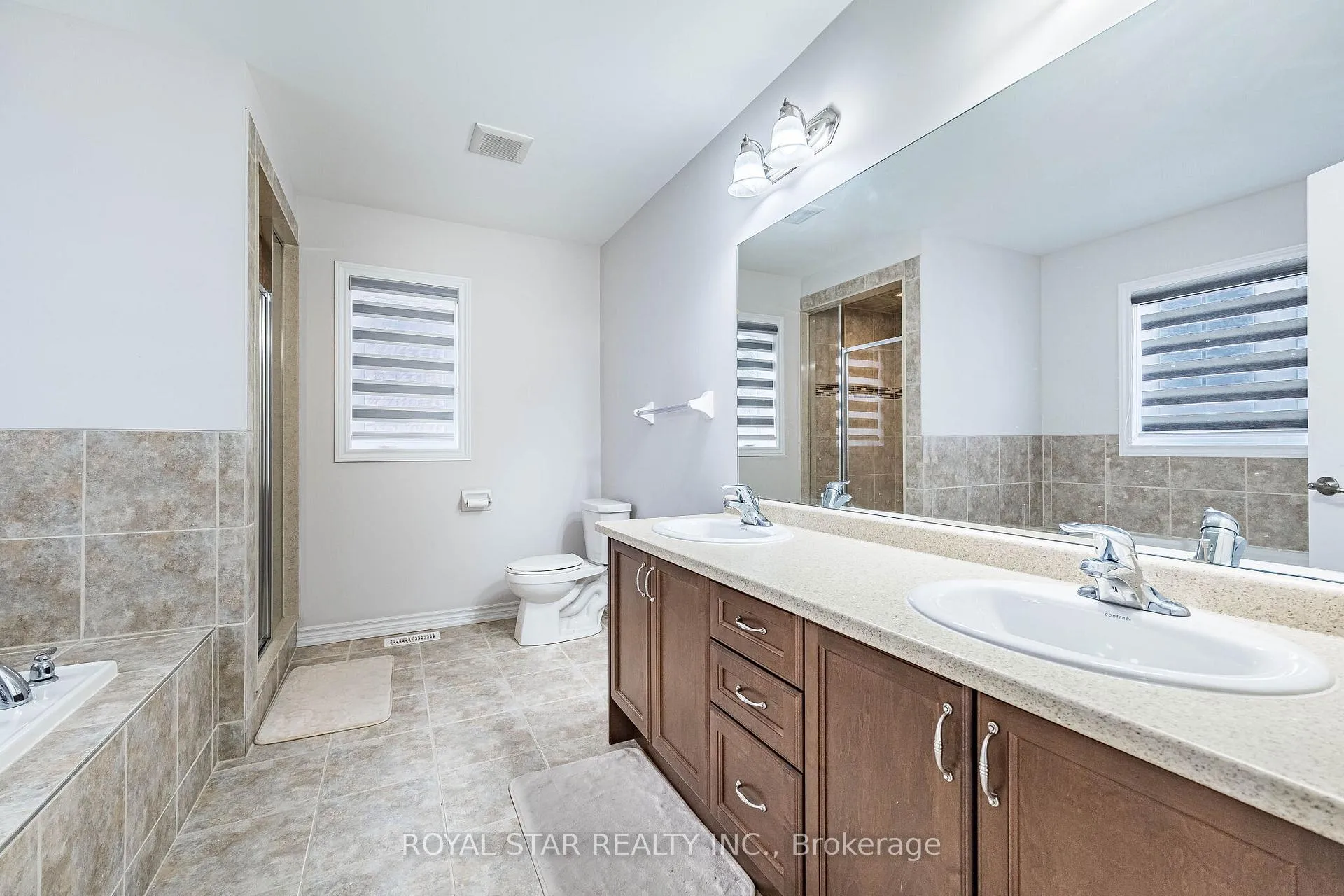 Photo 27 of 44 Hammerhead Road, Brampton, Northwest Brampton — HOMEH