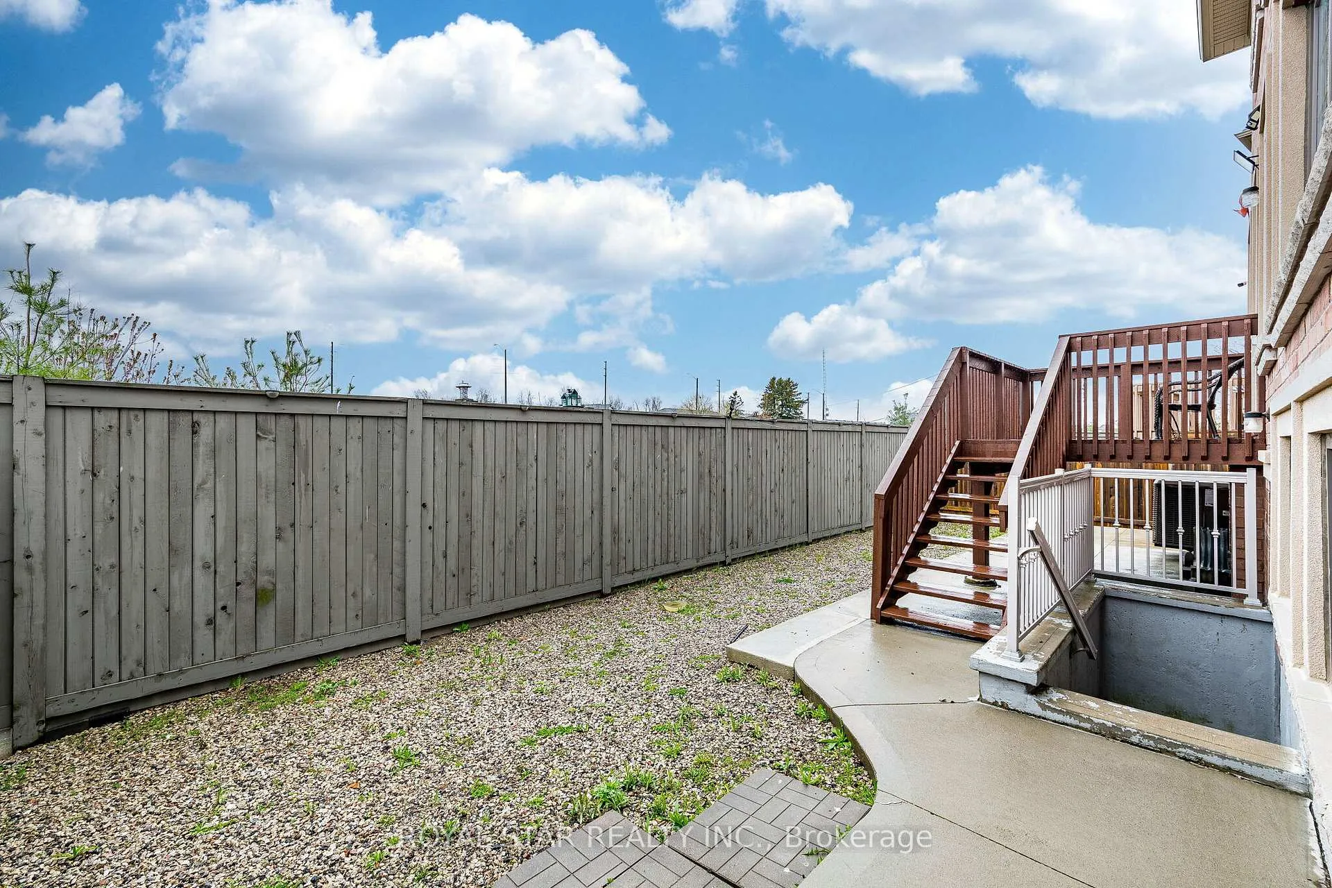 Photo 46 of 44 Hammerhead Road, Brampton, Northwest Brampton — HOMEH