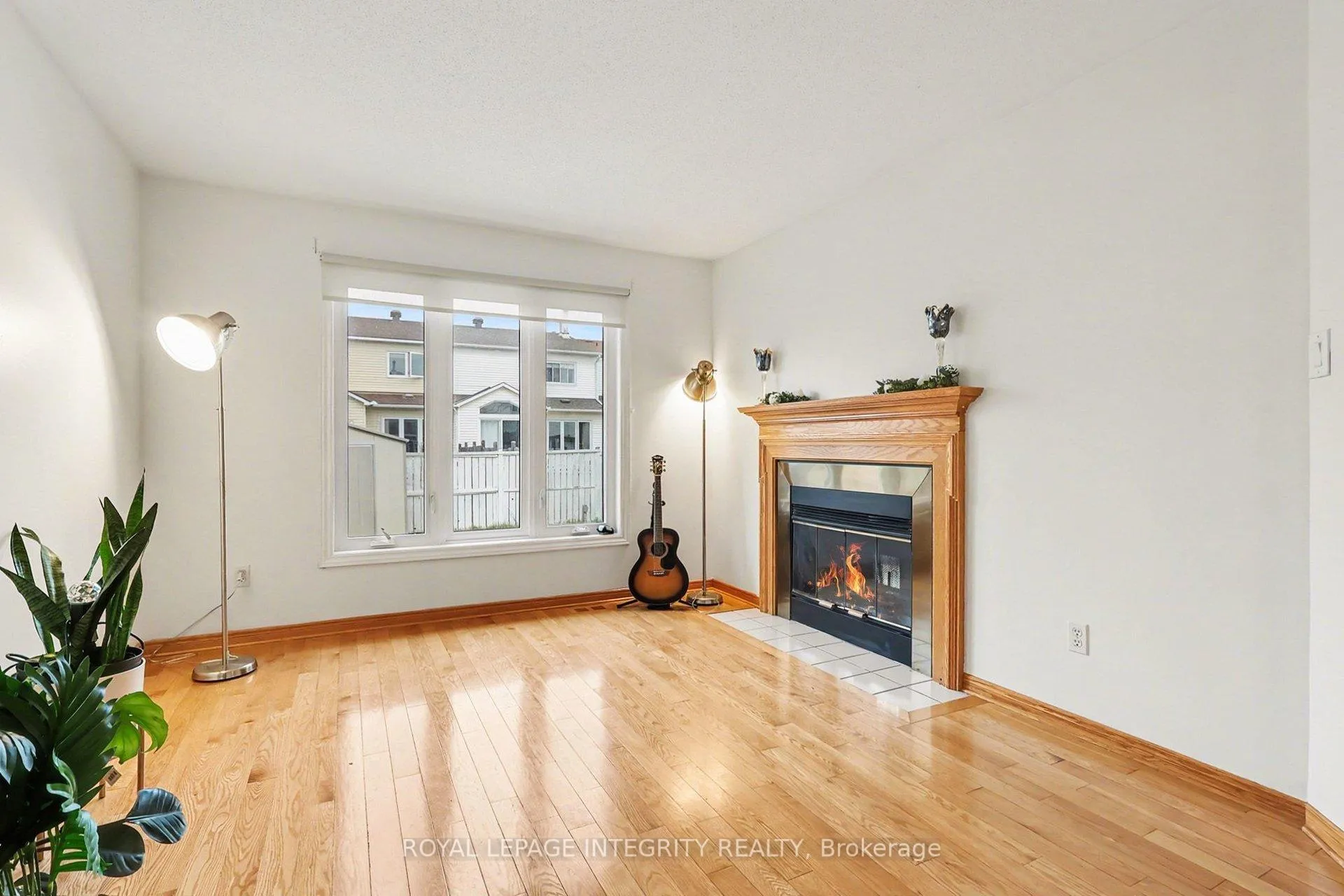 Photo 13 of 2103 Gardenway Drive, Ottawa, Fallingbrook/Gardenway South — HOMEH