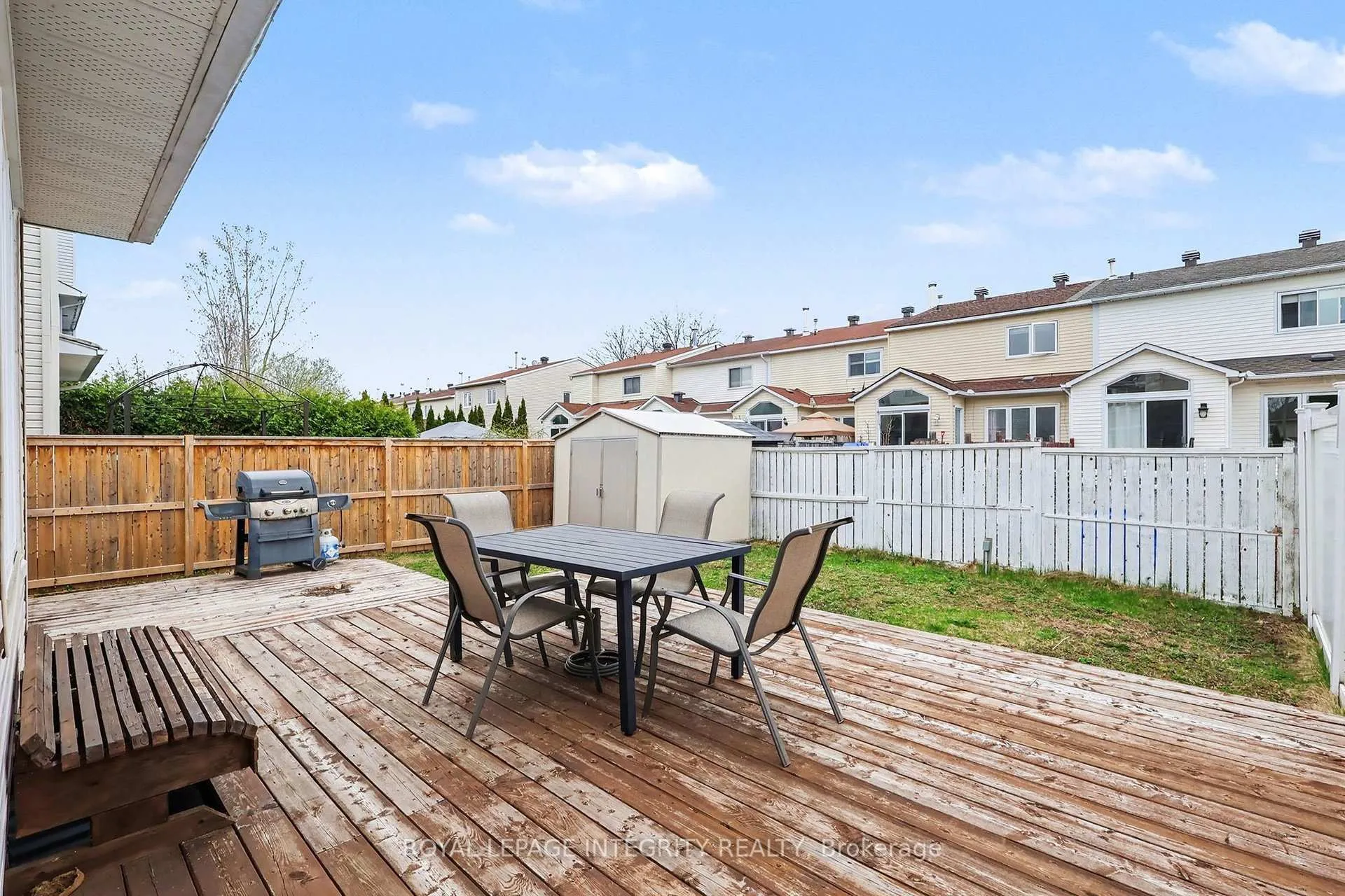 Photo 32 of 2103 Gardenway Drive, Ottawa, Fallingbrook/Gardenway South — HOMEH