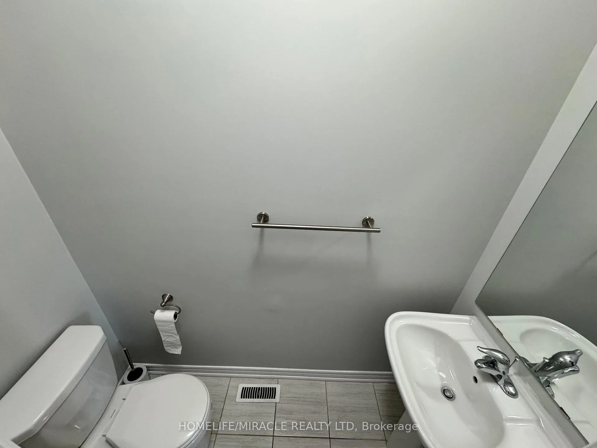 Photo 6 of 50 O'conner Crescent, Brampton, Bram East — HOMEH