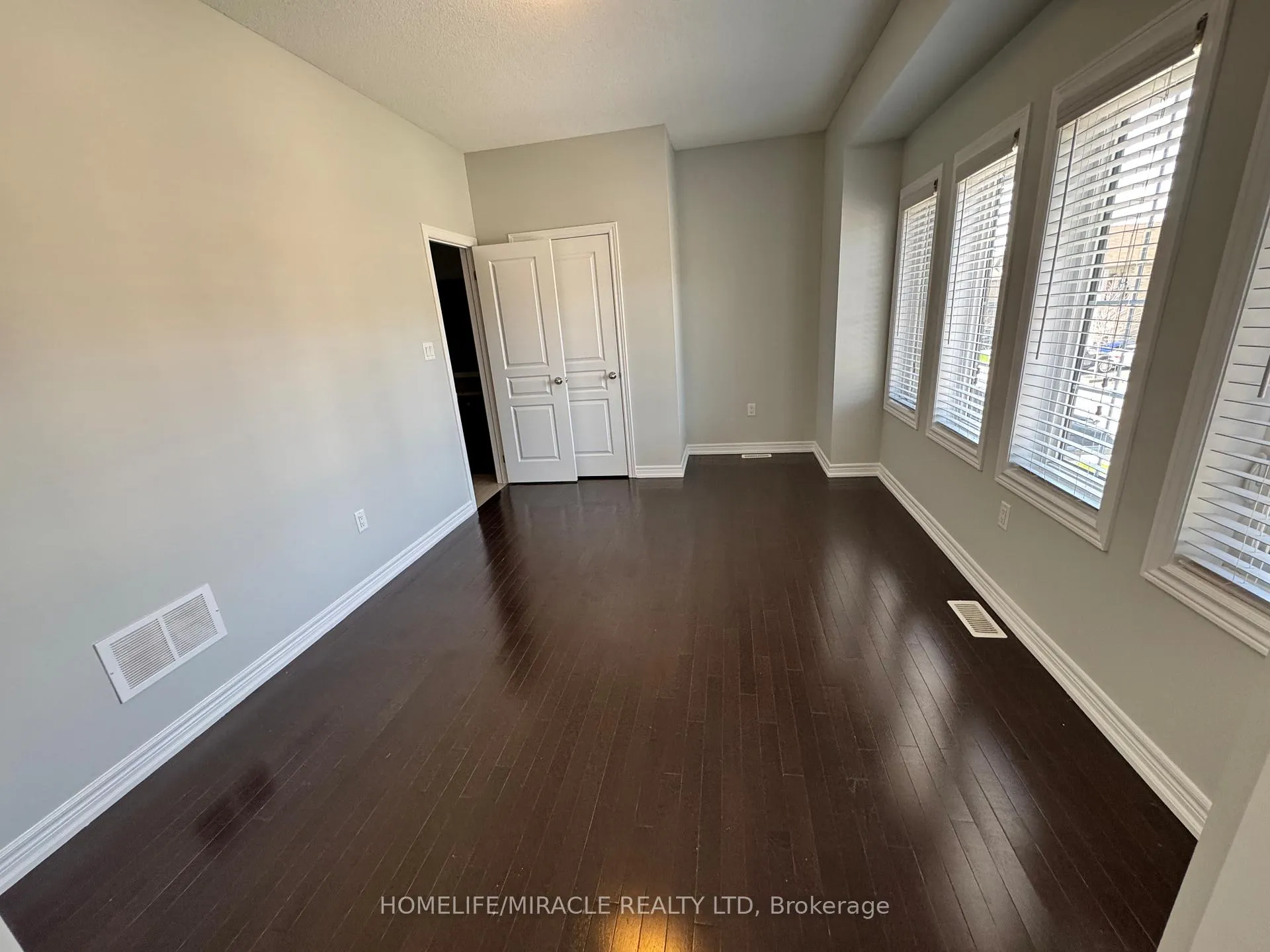 Photo 13 of 50 O'conner Crescent, Brampton, Bram East — HOMEH