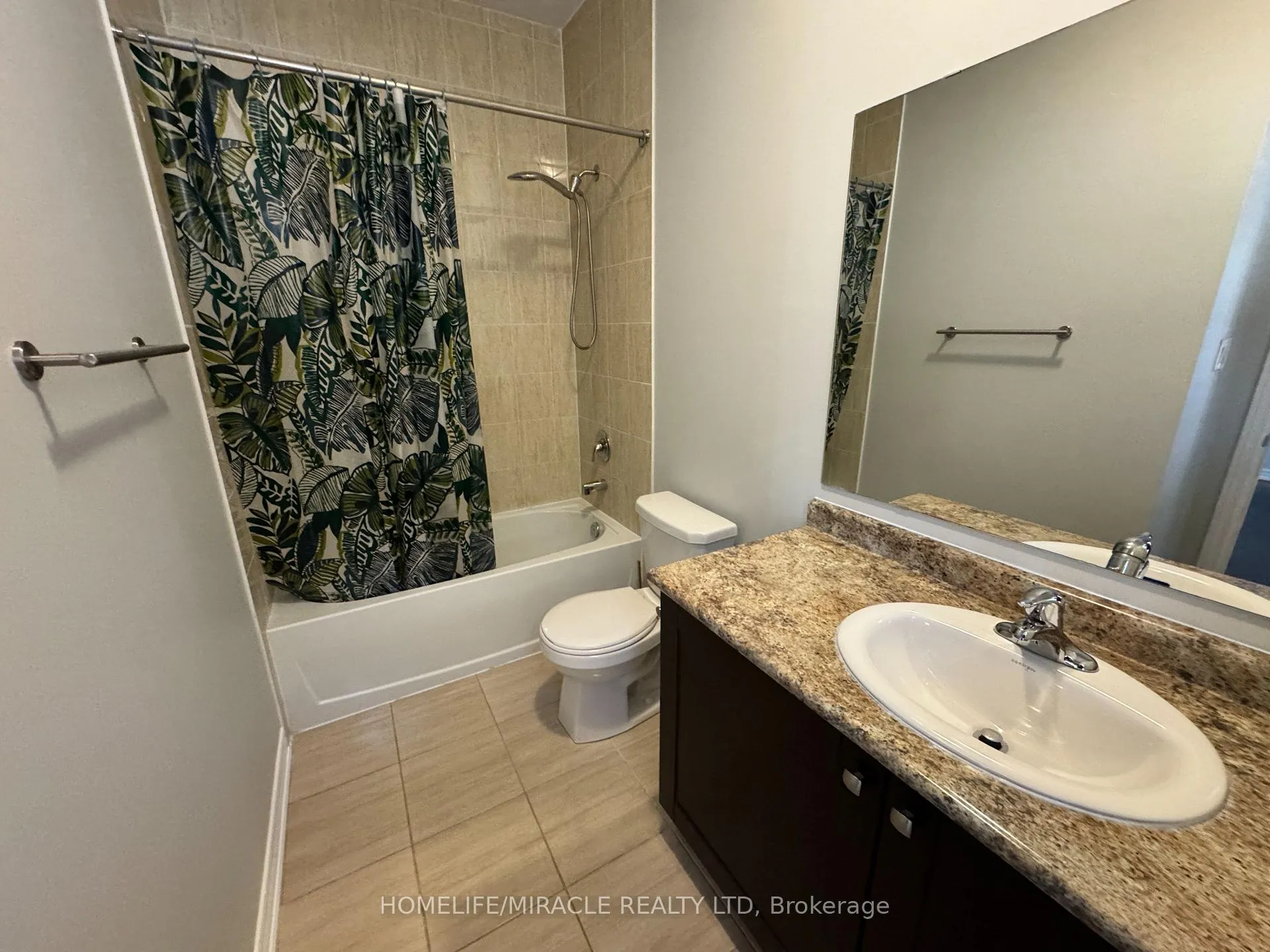 Photo 16 of 50 O'conner Crescent, Brampton, Bram East — HOMEH