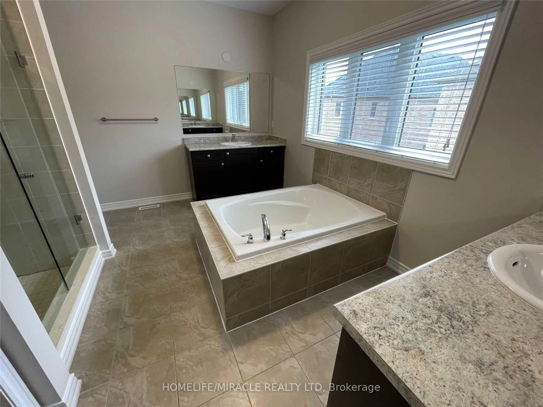 Photo 20 of 50 O'conner Crescent, Brampton, Bram East — HOMEH