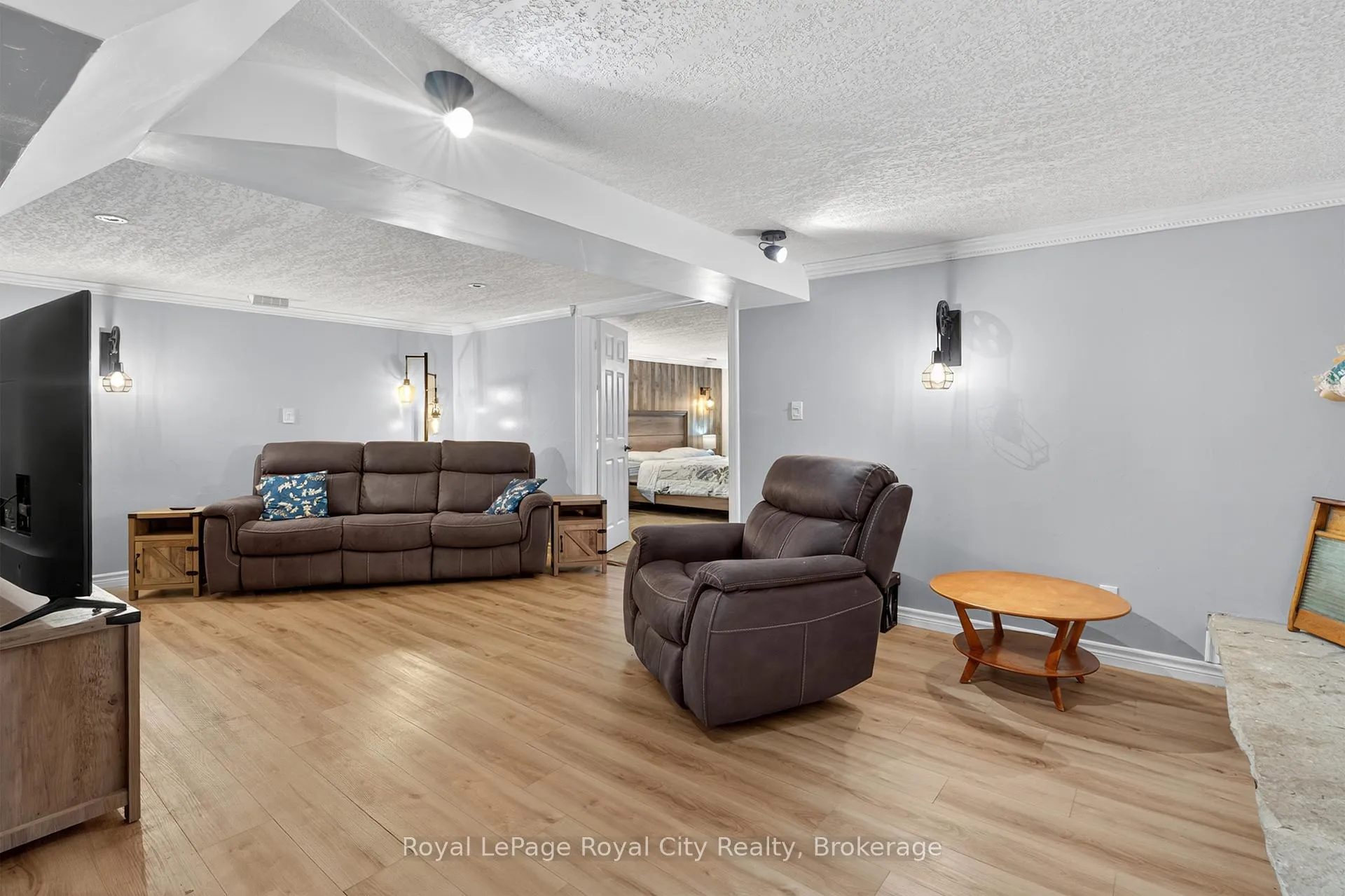 Photo 25 of 68 Sunset Boulevard, Cambridge, Blair Road — HOMEH
