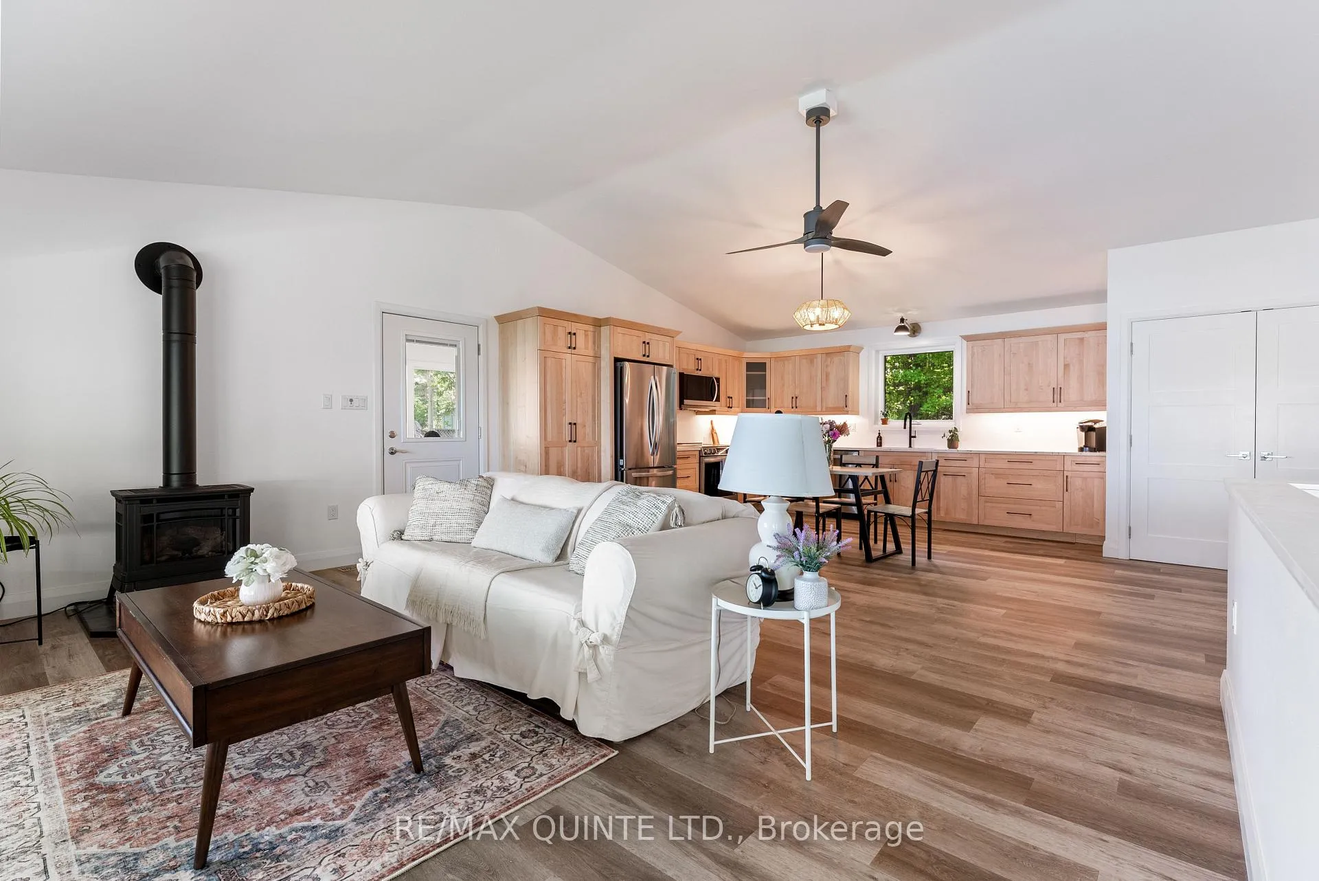 Photo 14 of 89 Curry Lane, Prince Edward County, Athol Ward — HOMEH
