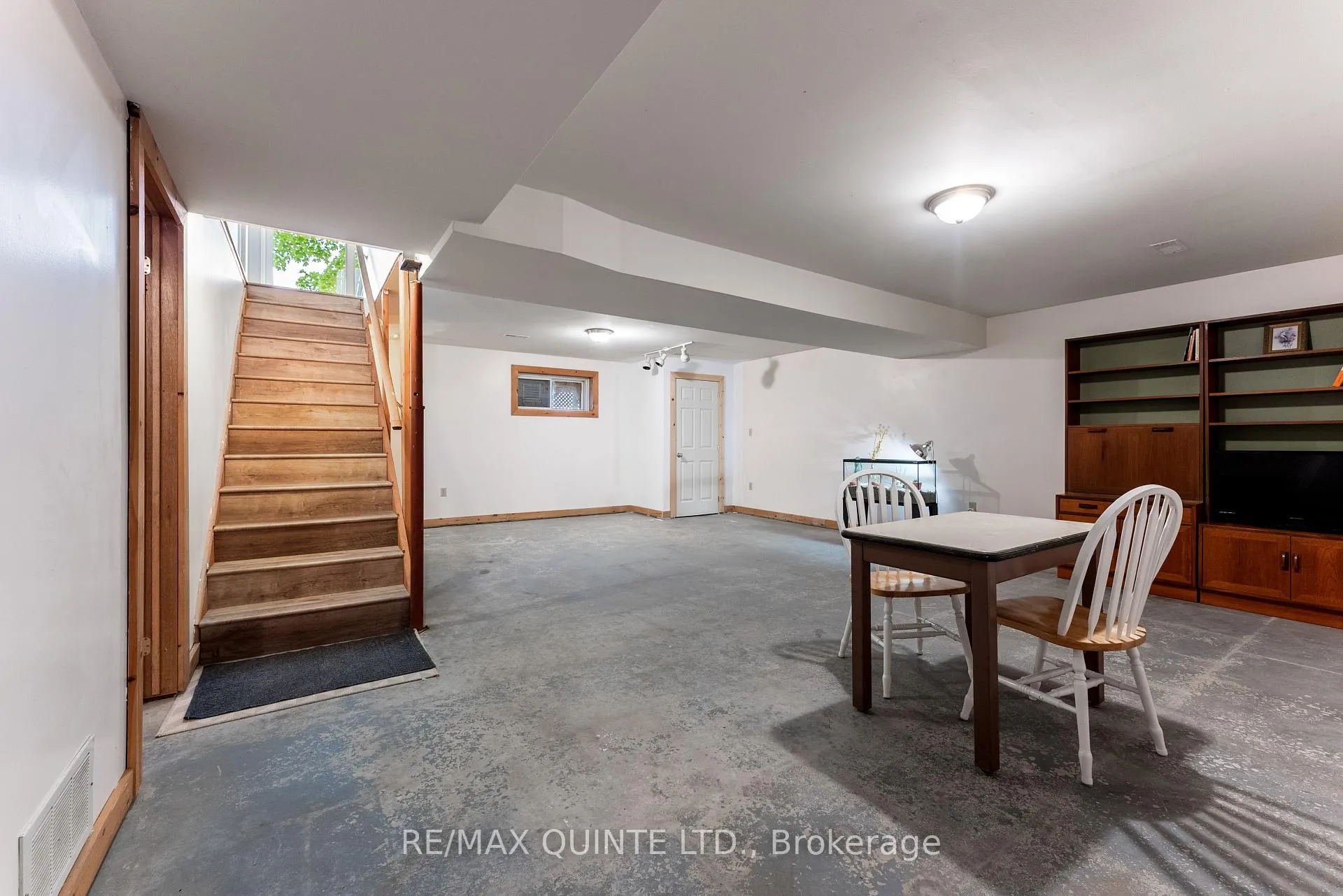 Photo 27 of 89 Curry Lane, Prince Edward County, Athol Ward — HOMEH