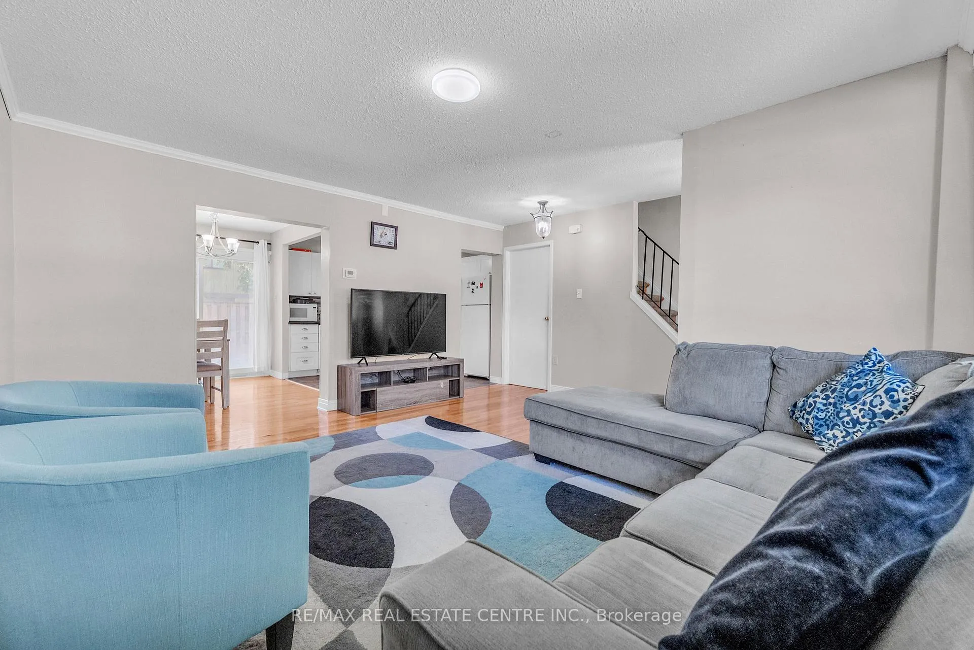 Photo 6 of Unit 102, 105 Hansen Road N, Brampton, Madoc — HOMEH