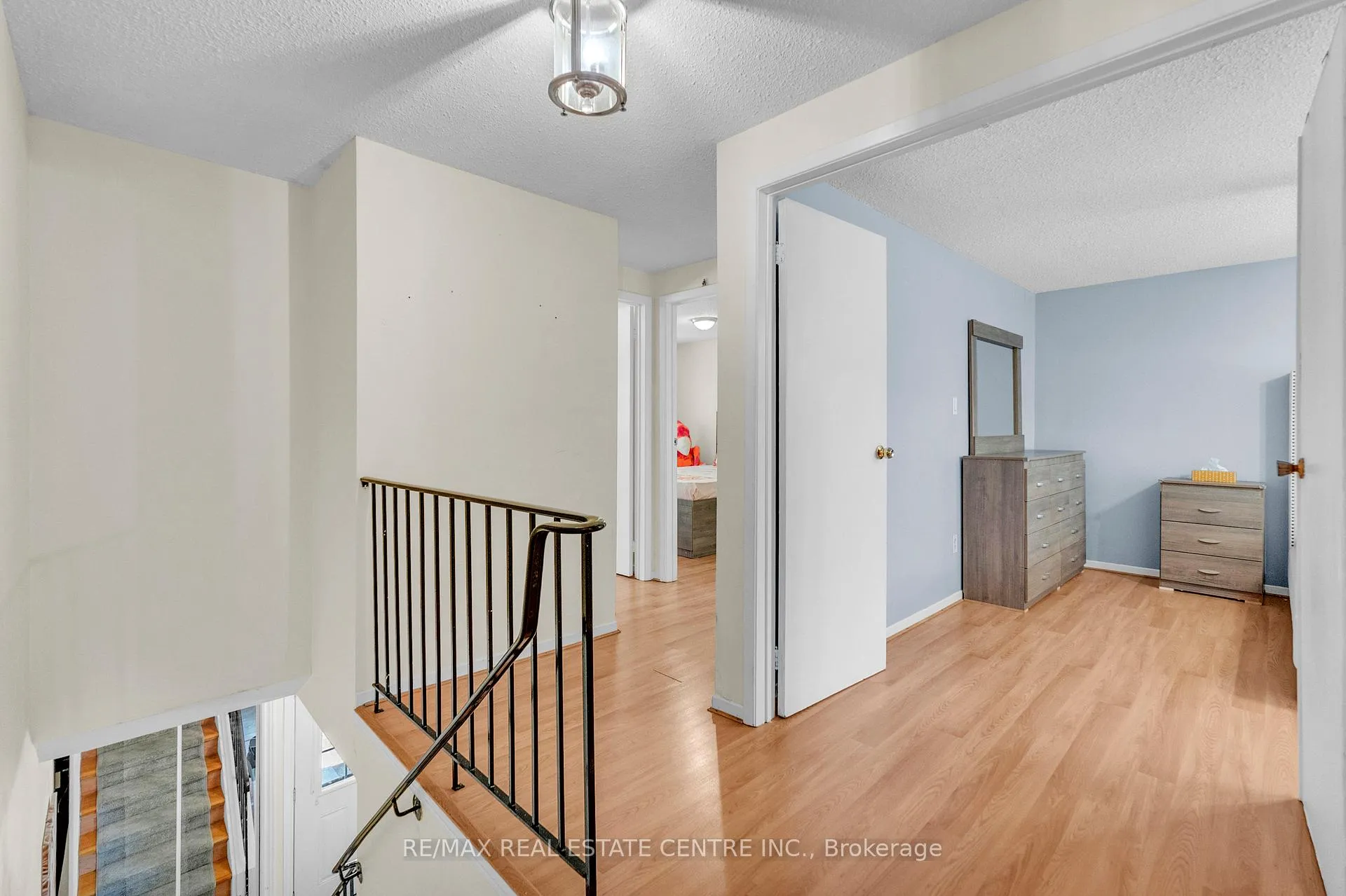 Photo 13 of Unit 102, 105 Hansen Road N, Brampton, Madoc — HOMEH