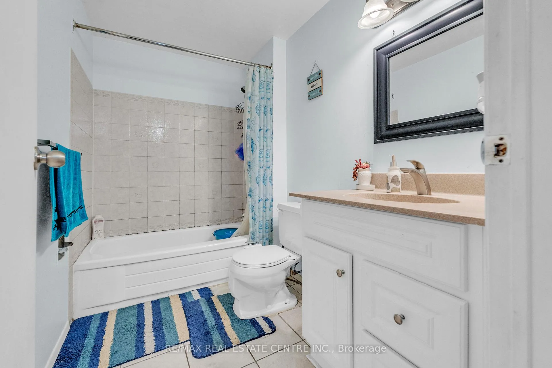 Photo 14 of Unit 102, 105 Hansen Road N, Brampton, Madoc — HOMEH