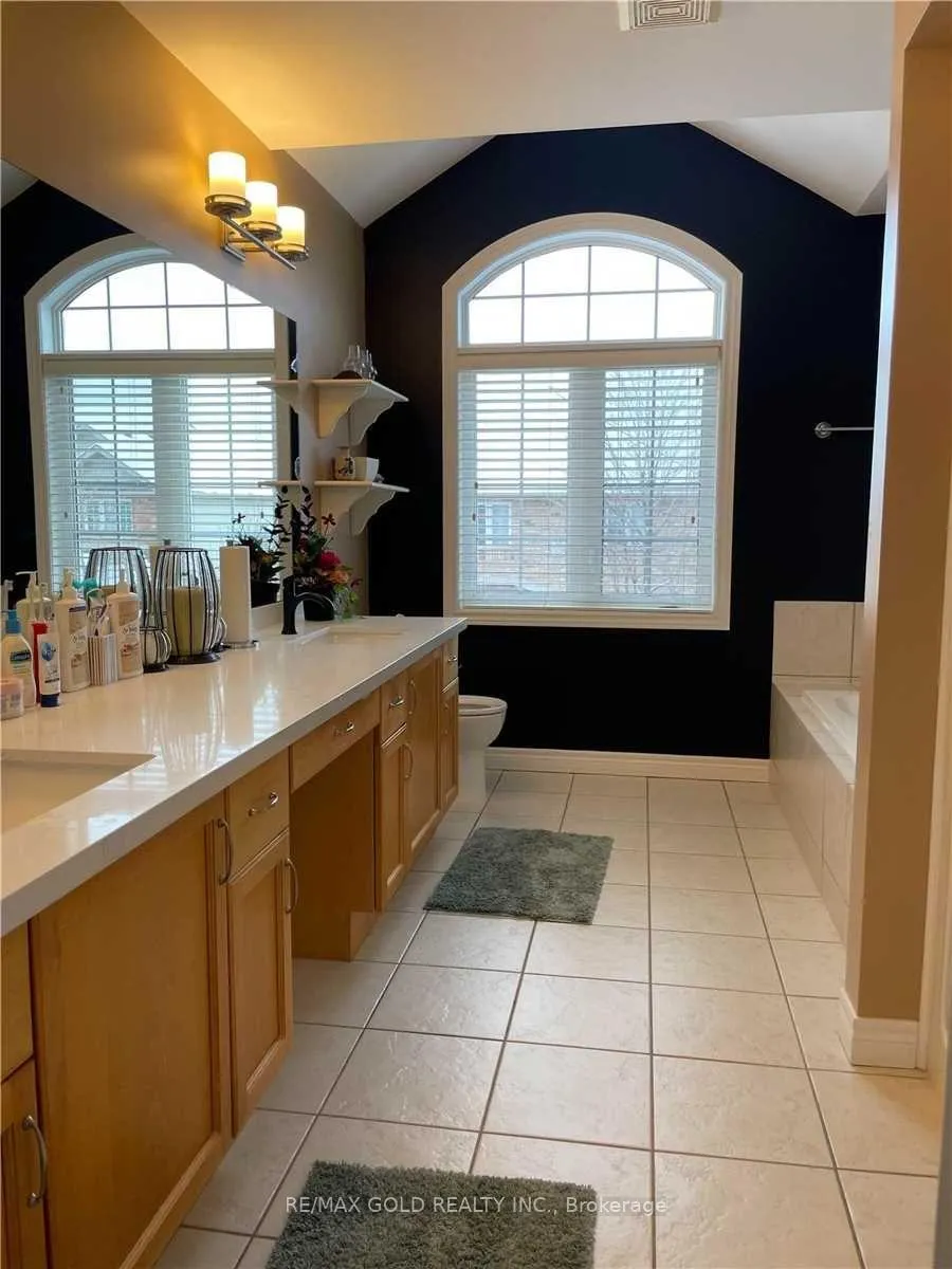 Photo 6 of 2323 Orchard Road, Burlington, Orchard — HOMEH