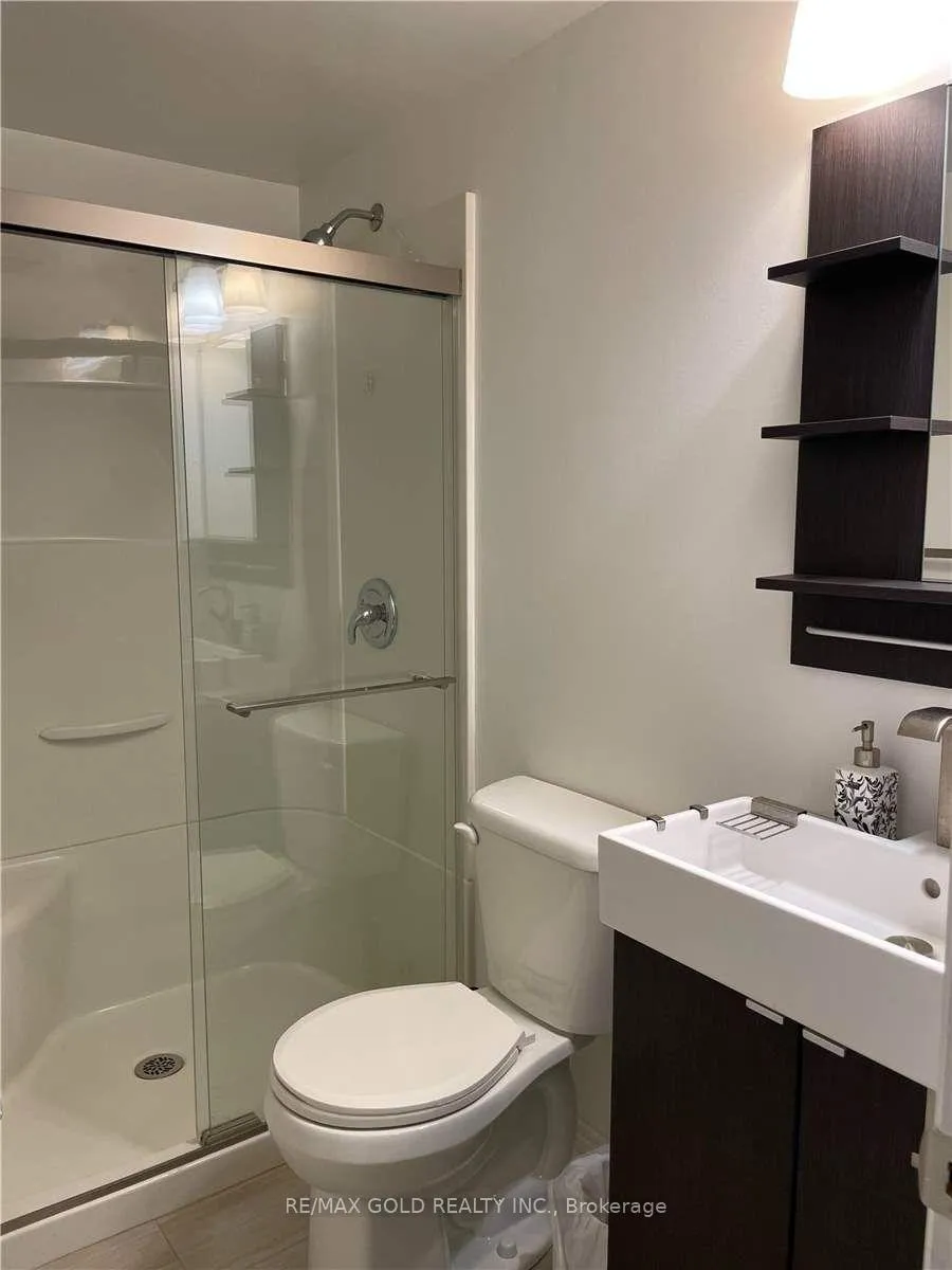 Photo 7 of 2323 Orchard Road, Burlington, Orchard — HOMEH