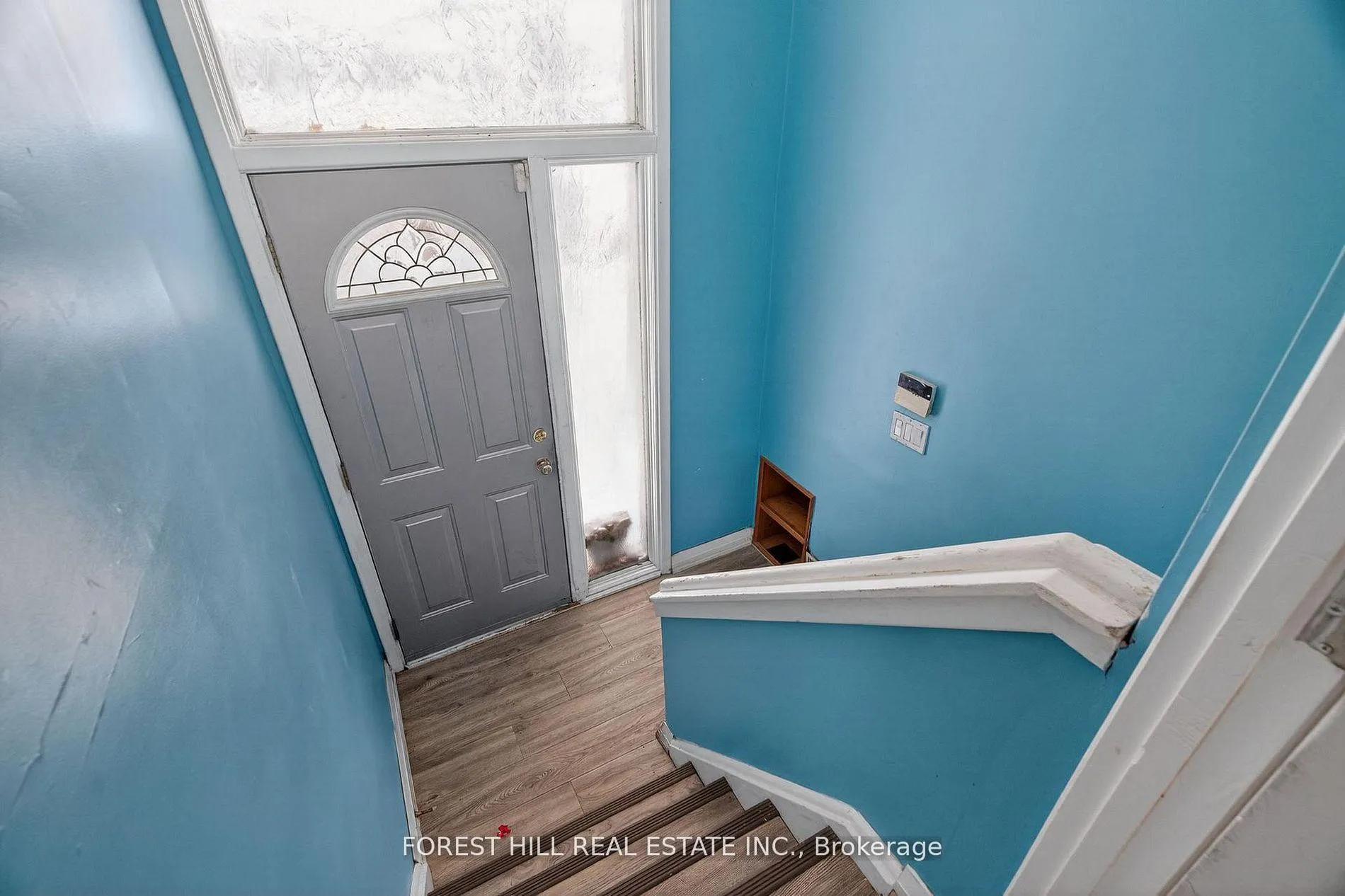 Photo 15 of 21 Caulfield Road, Etobicoke, Elms-Old Rexdale — HOMEH
