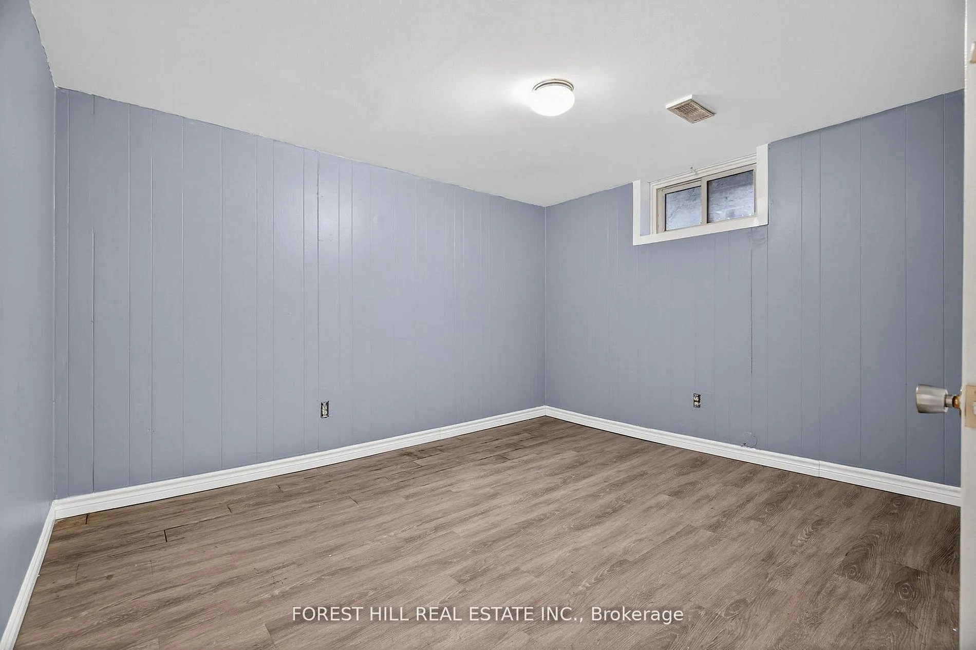Photo 18 of 21 Caulfield Road, Etobicoke, Elms-Old Rexdale — HOMEH