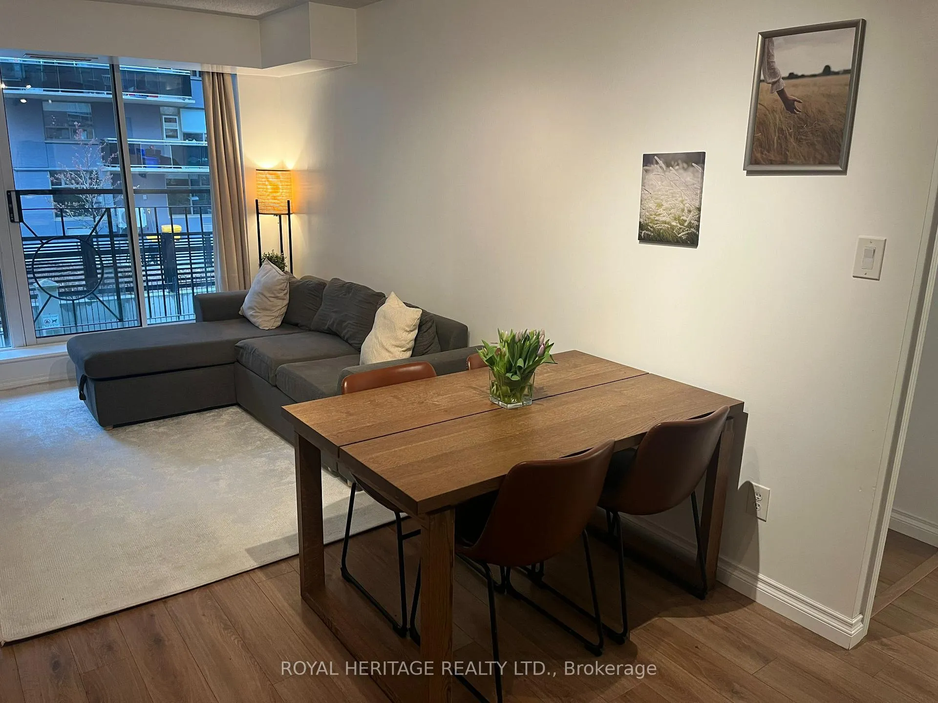 Photo 10 of Unit 211, 188 Redpath Avenue, Toronto, Mount Pleasant West — HOMEH