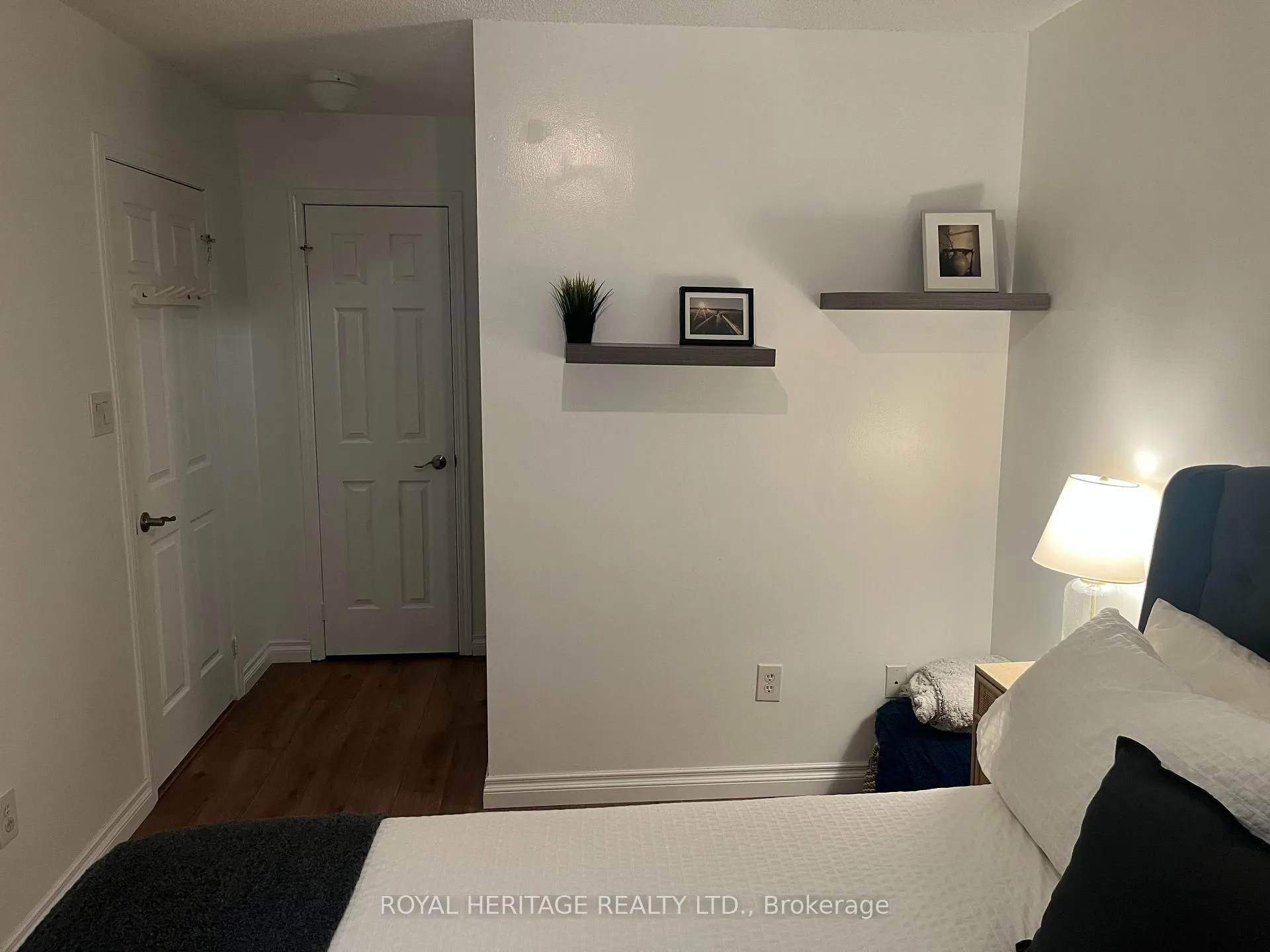 Photo 19 of Unit 211, 188 Redpath Avenue, Toronto, Mount Pleasant West — HOMEH