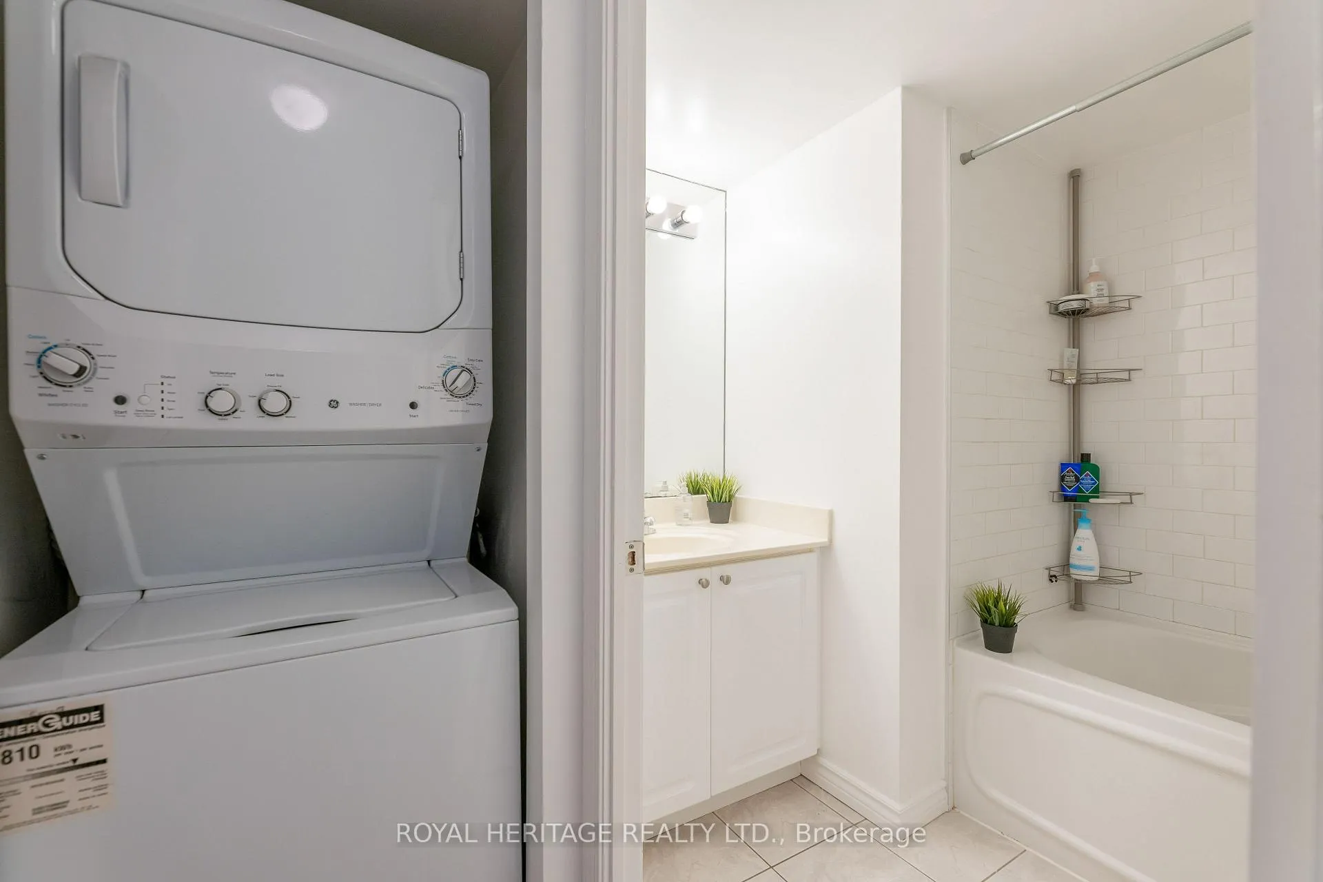 Photo 25 of Unit 211, 188 Redpath Avenue, Toronto, Mount Pleasant West — HOMEH