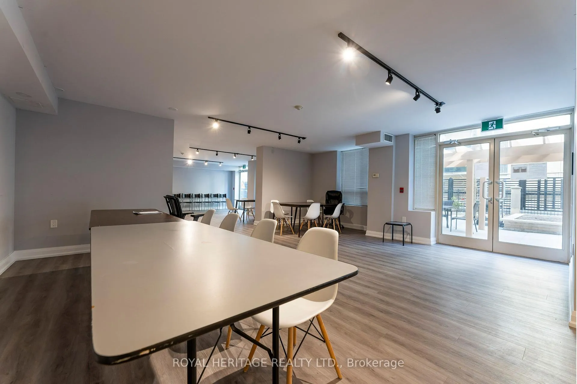 Photo 30 of Unit 211, 188 Redpath Avenue, Toronto, Mount Pleasant West — HOMEH