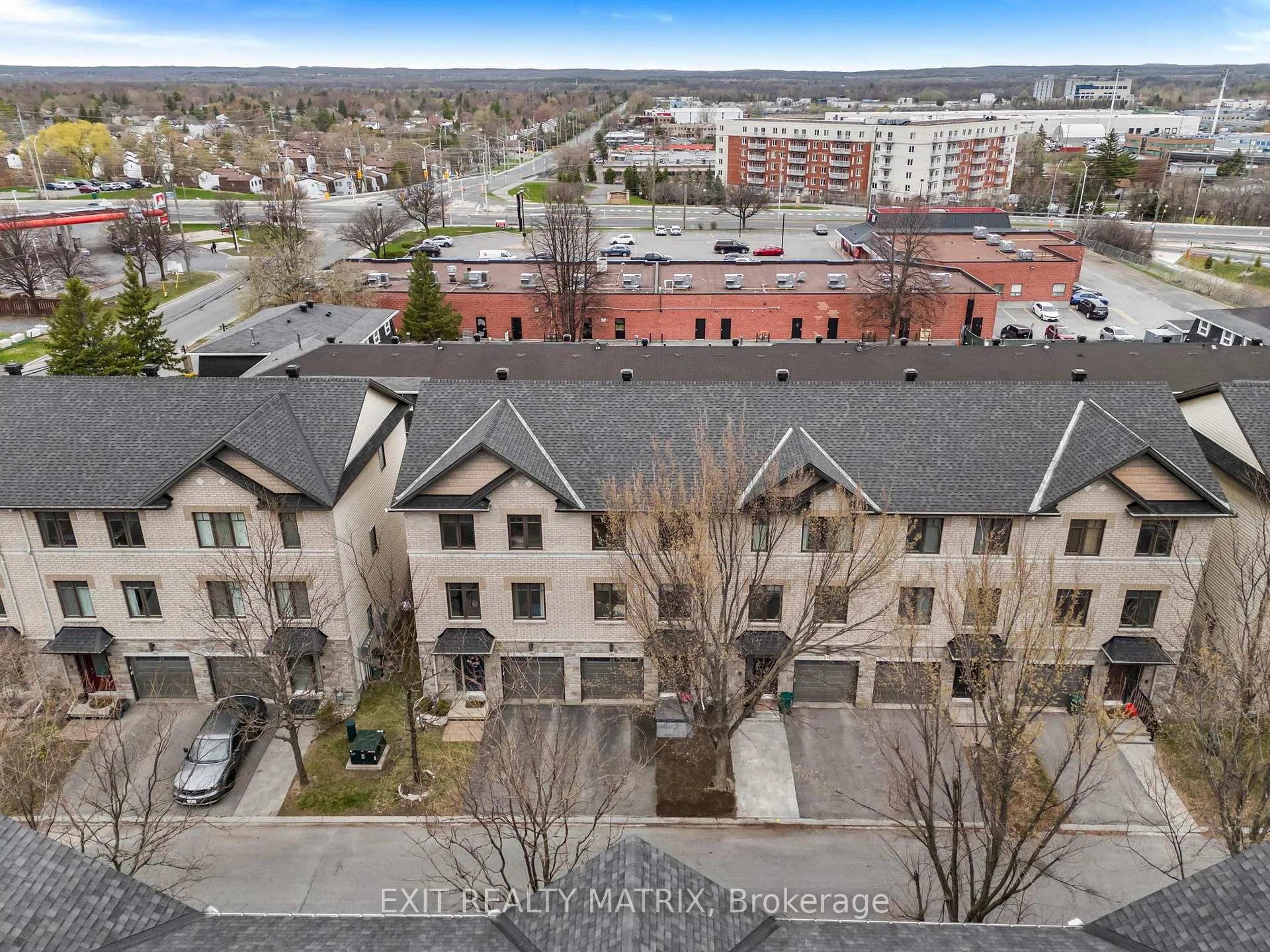Photo 31 of 111 Brilia Private, Ottawa, Beacon Hill South — HOMEH