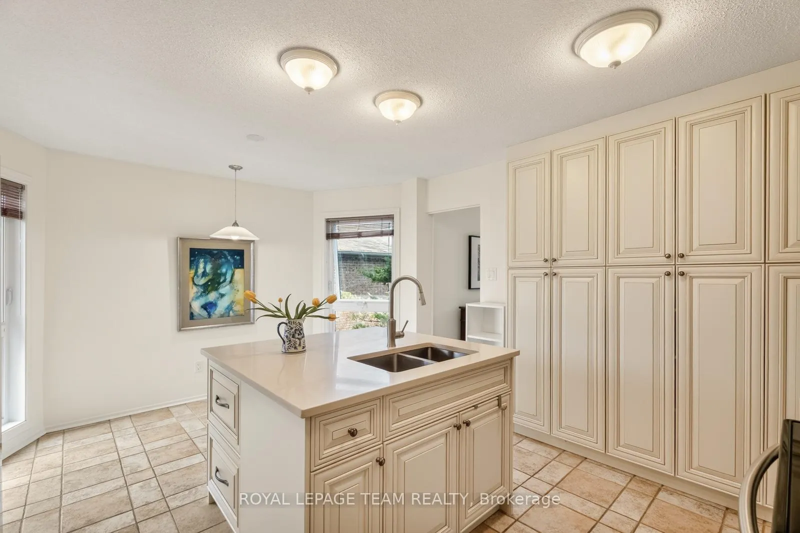 Photo 11 of 3124 Quesnel Drive, Ottawa, Mooneys Bay/Revelstoke — HOMEH