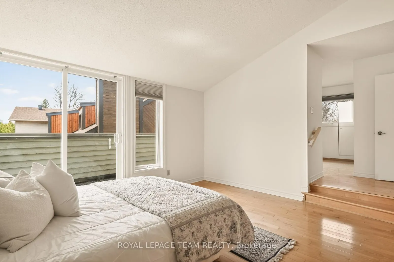 Photo 21 of 3124 Quesnel Drive, Ottawa, Mooneys Bay/Revelstoke — HOMEH