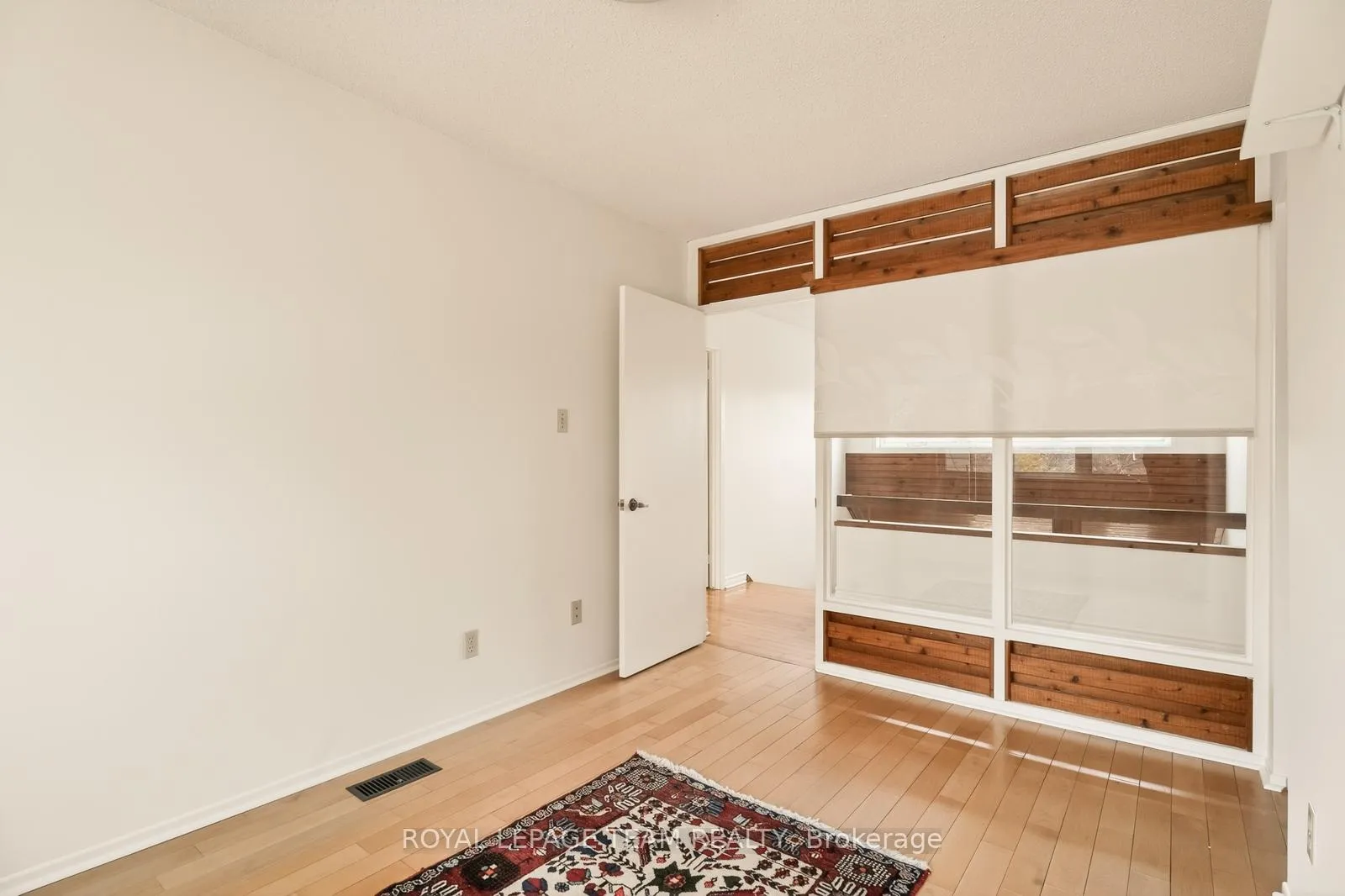 Photo 26 of 3124 Quesnel Drive, Ottawa, Mooneys Bay/Revelstoke — HOMEH