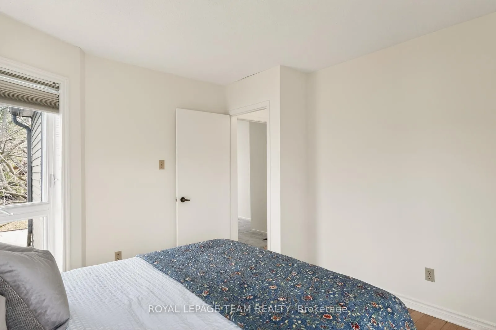 Photo 33 of 3124 Quesnel Drive, Ottawa, Mooneys Bay/Revelstoke — HOMEH