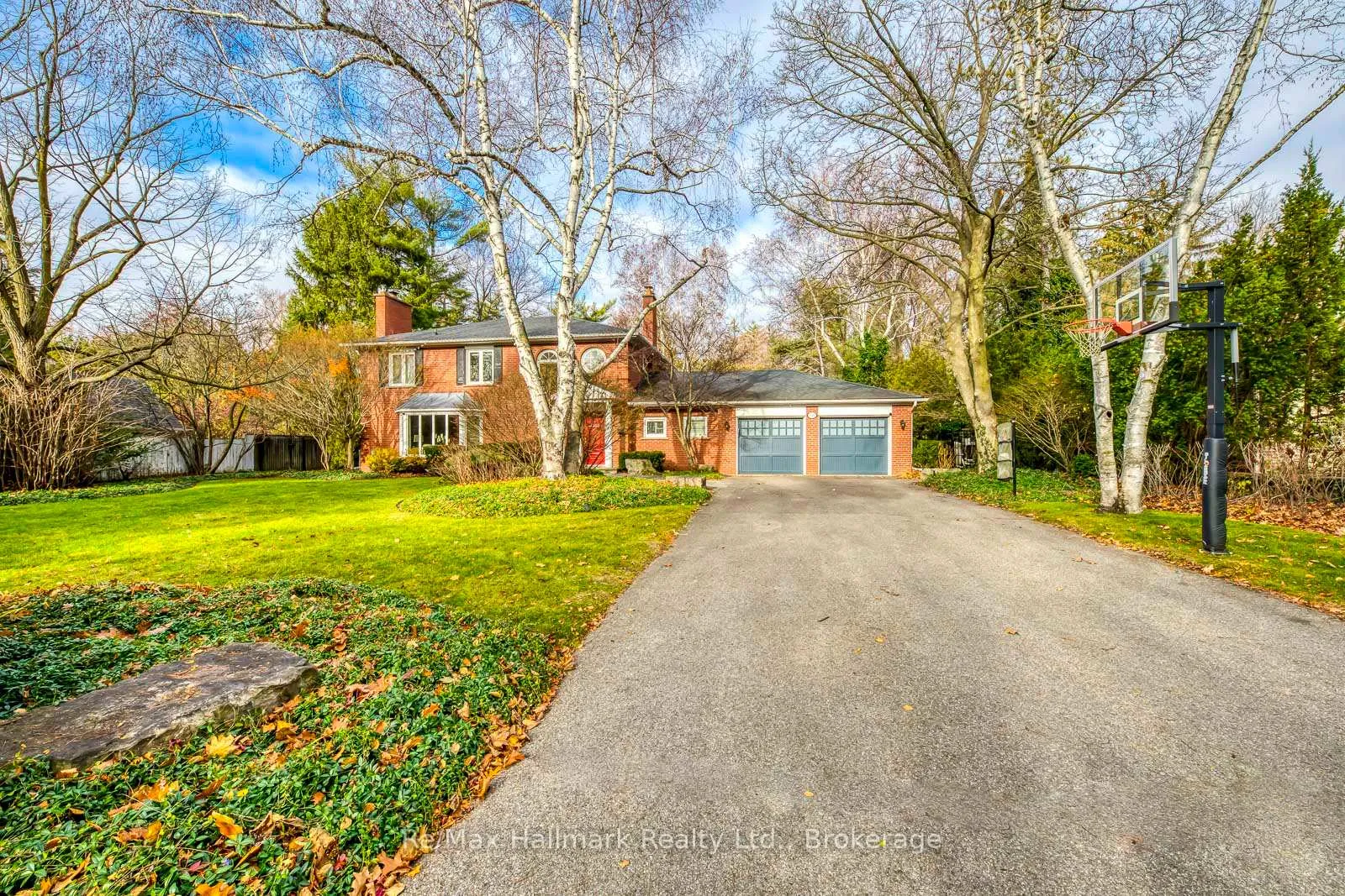 Photo 1 of 1188 Carey Road, Oakville, Morrison — HOMEH