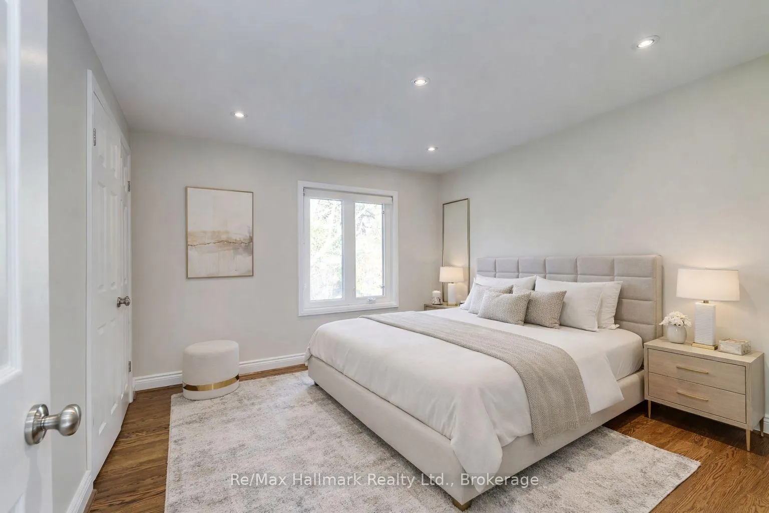 Photo 22 of 1188 Carey Road, Oakville, Morrison — HOMEH