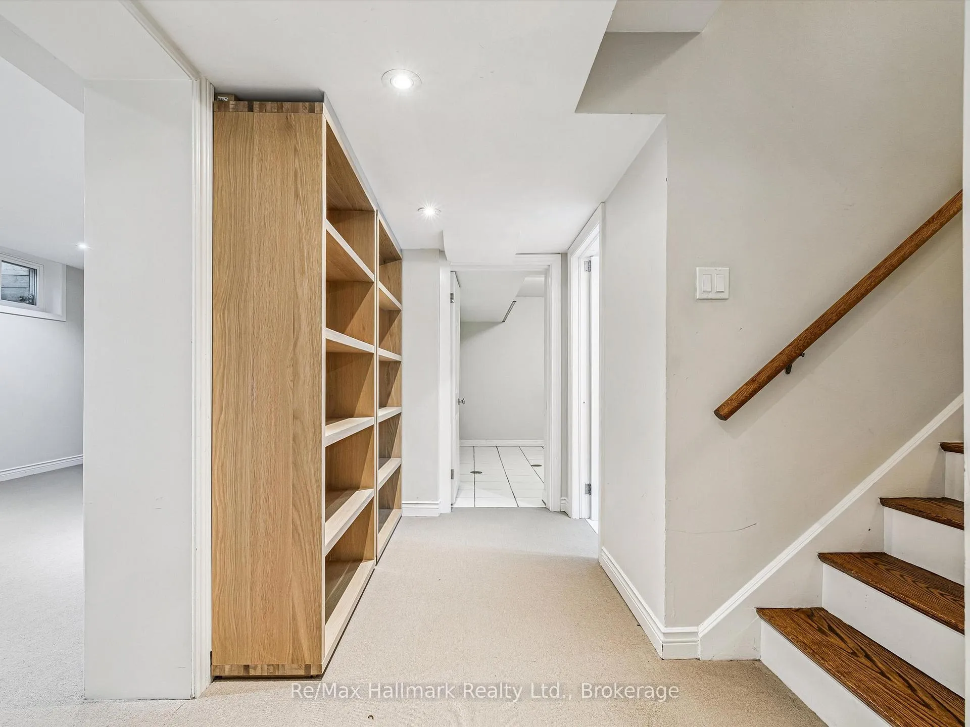 Photo 26 of 1188 Carey Road, Oakville, Morrison — HOMEH