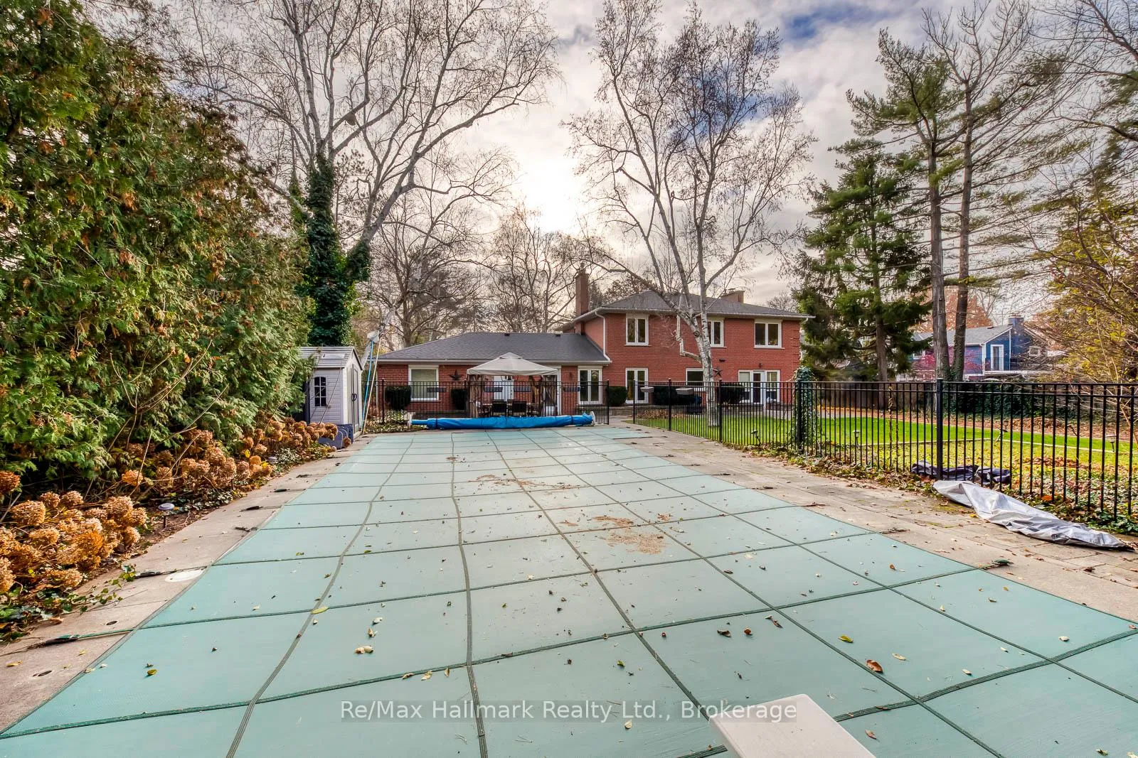 Photo 38 of 1188 Carey Road, Oakville, Morrison — HOMEH