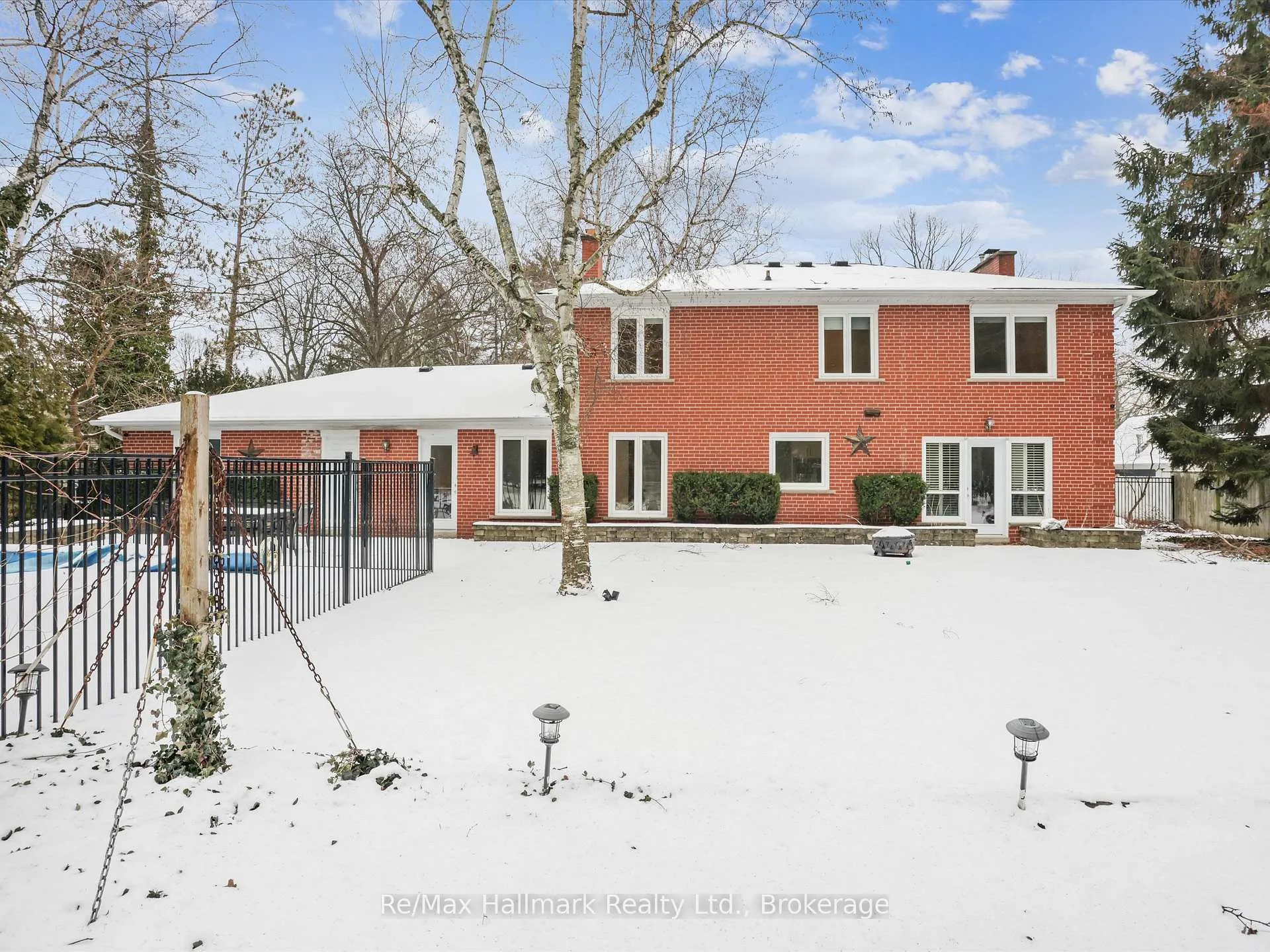 Photo 39 of 1188 Carey Road, Oakville, Morrison — HOMEH