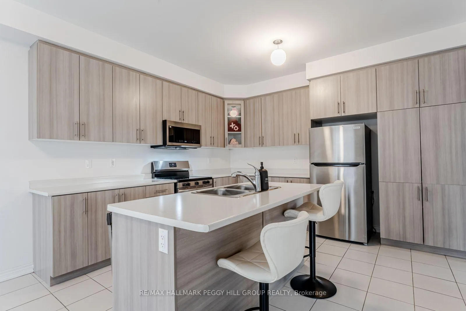 Photo 3 of 17 Baycroft Boulevard, Essa, Angus — HOMEH