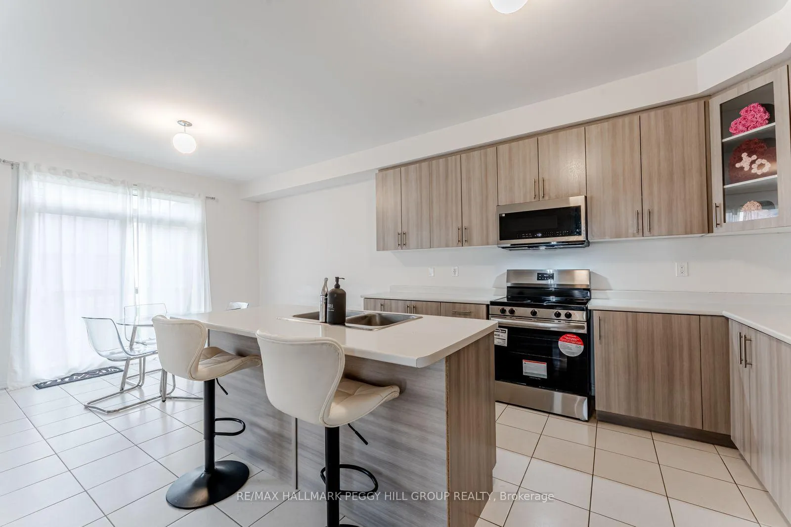Photo 4 of 17 Baycroft Boulevard, Essa, Angus — HOMEH