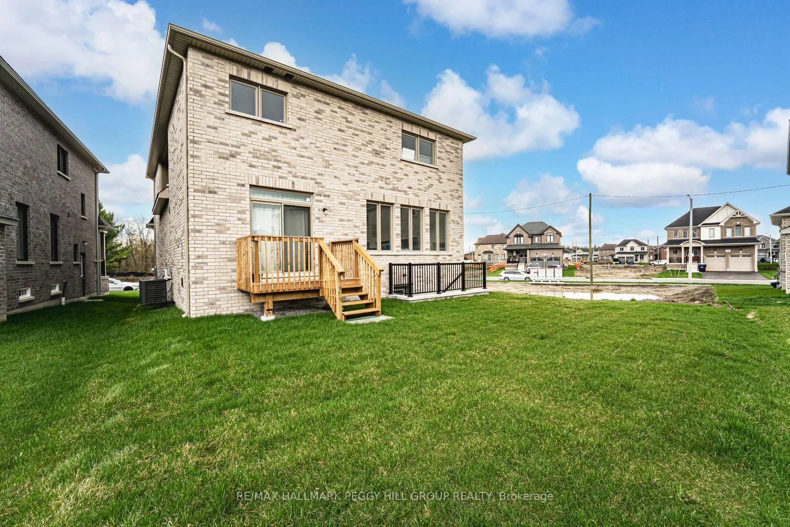 Photo 16 of 17 Baycroft Boulevard, Essa, Angus — HOMEH