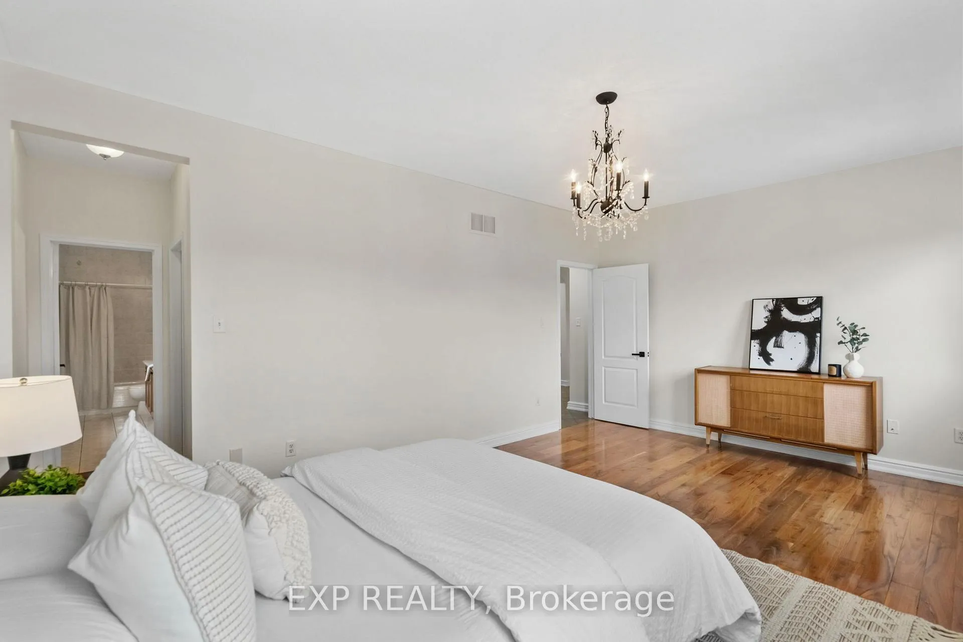 Photo 30 of 106 Arborglen Drive, Halton Hills, Georgetown — HOMEH
